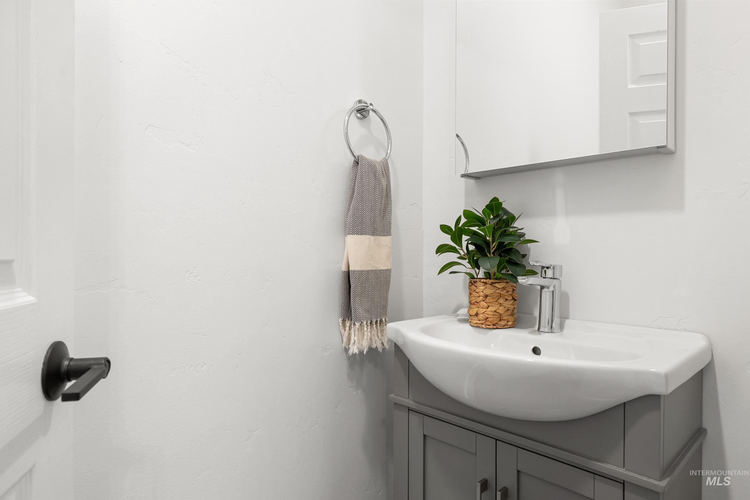 12182 N Humphreys Way