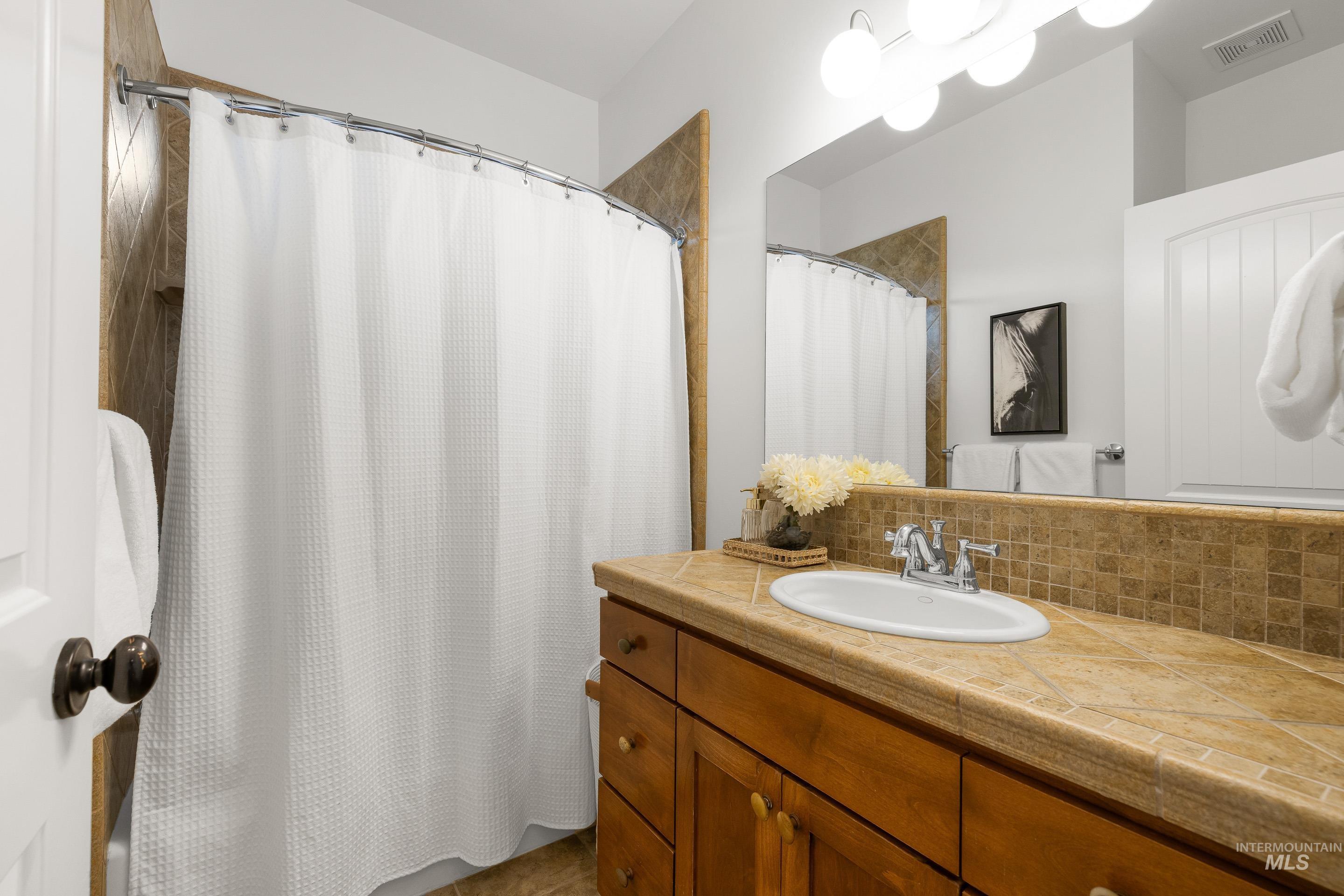 12182 N Humphreys Way