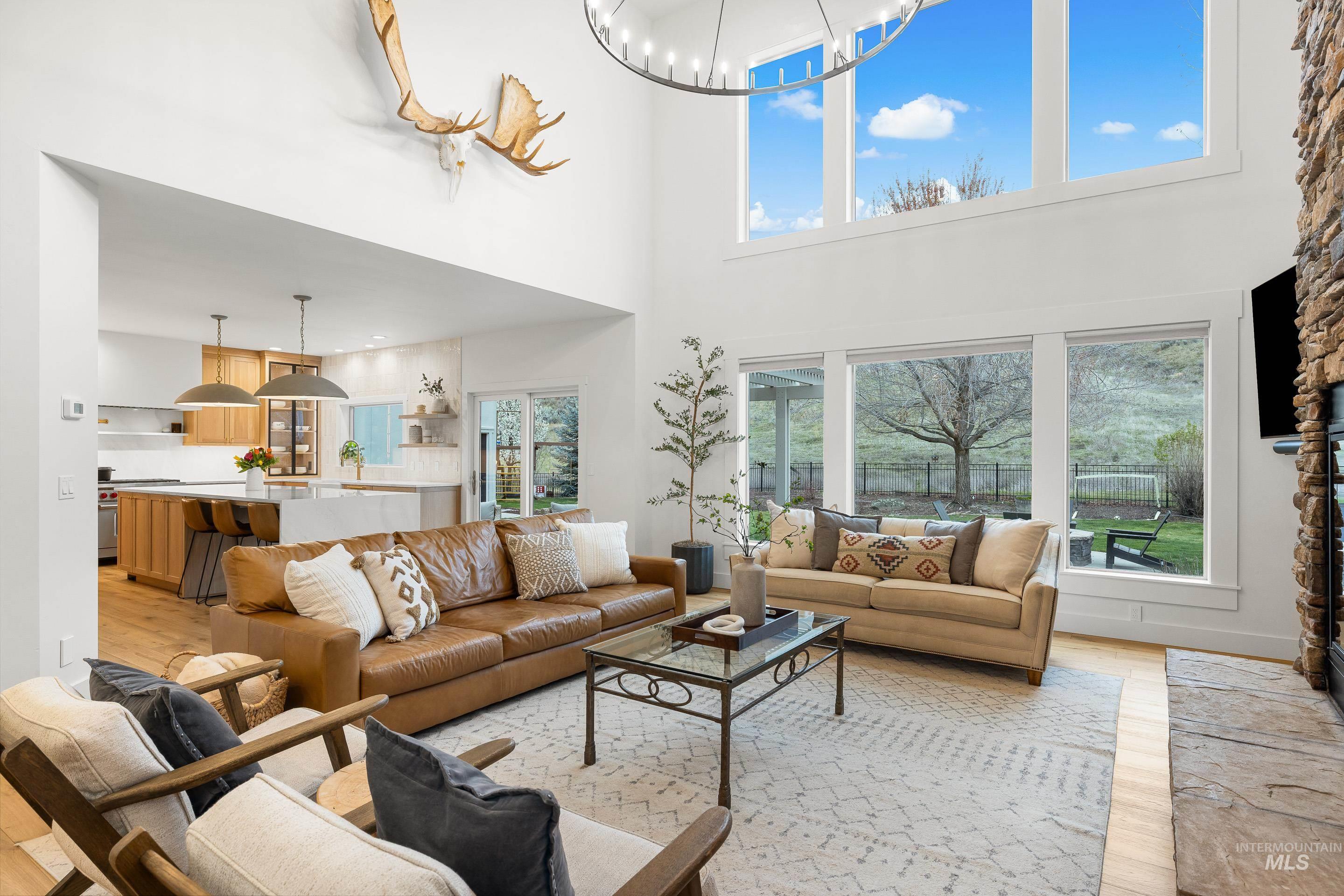 12182 N Humphreys Way