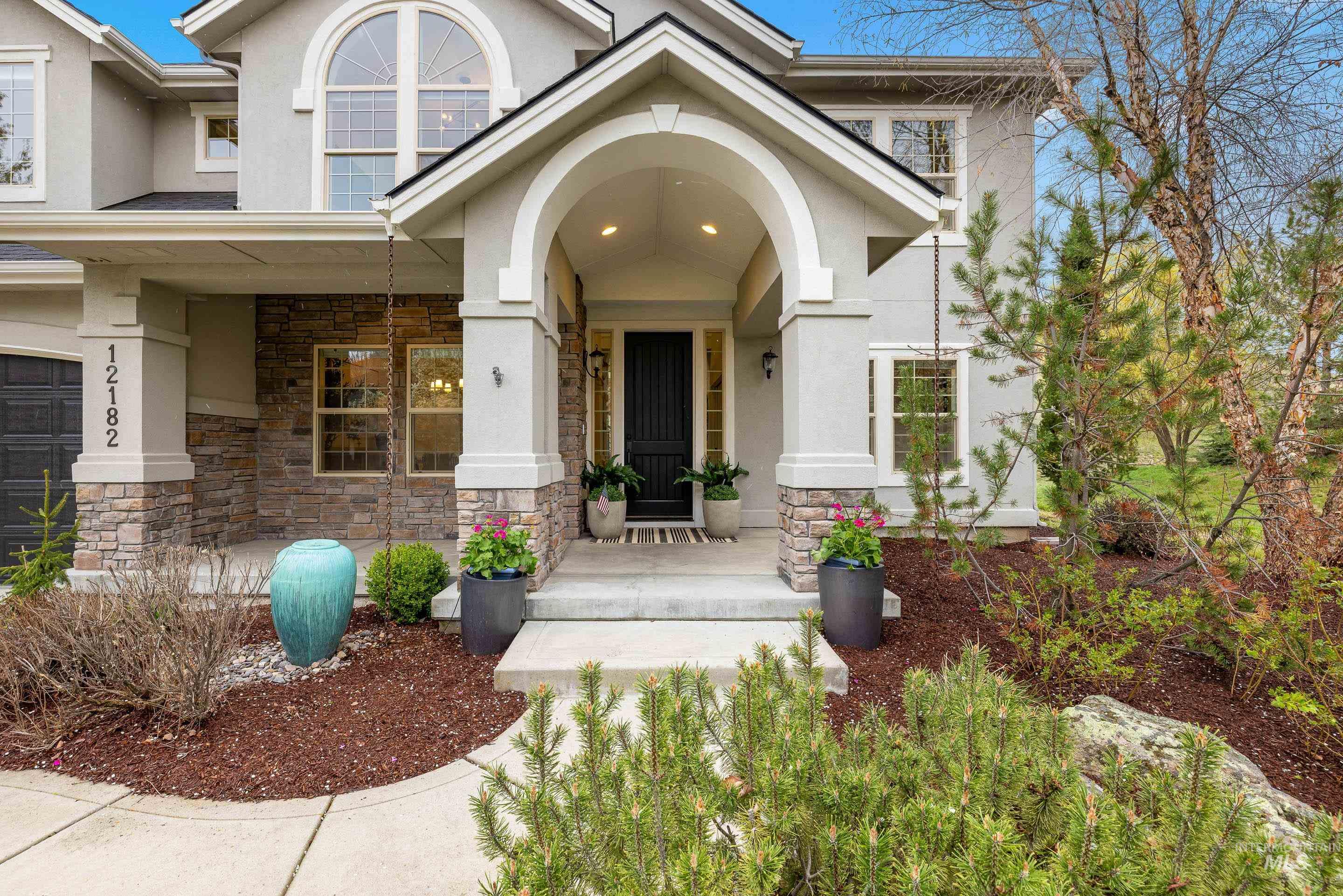 12182 N Humphreys Way