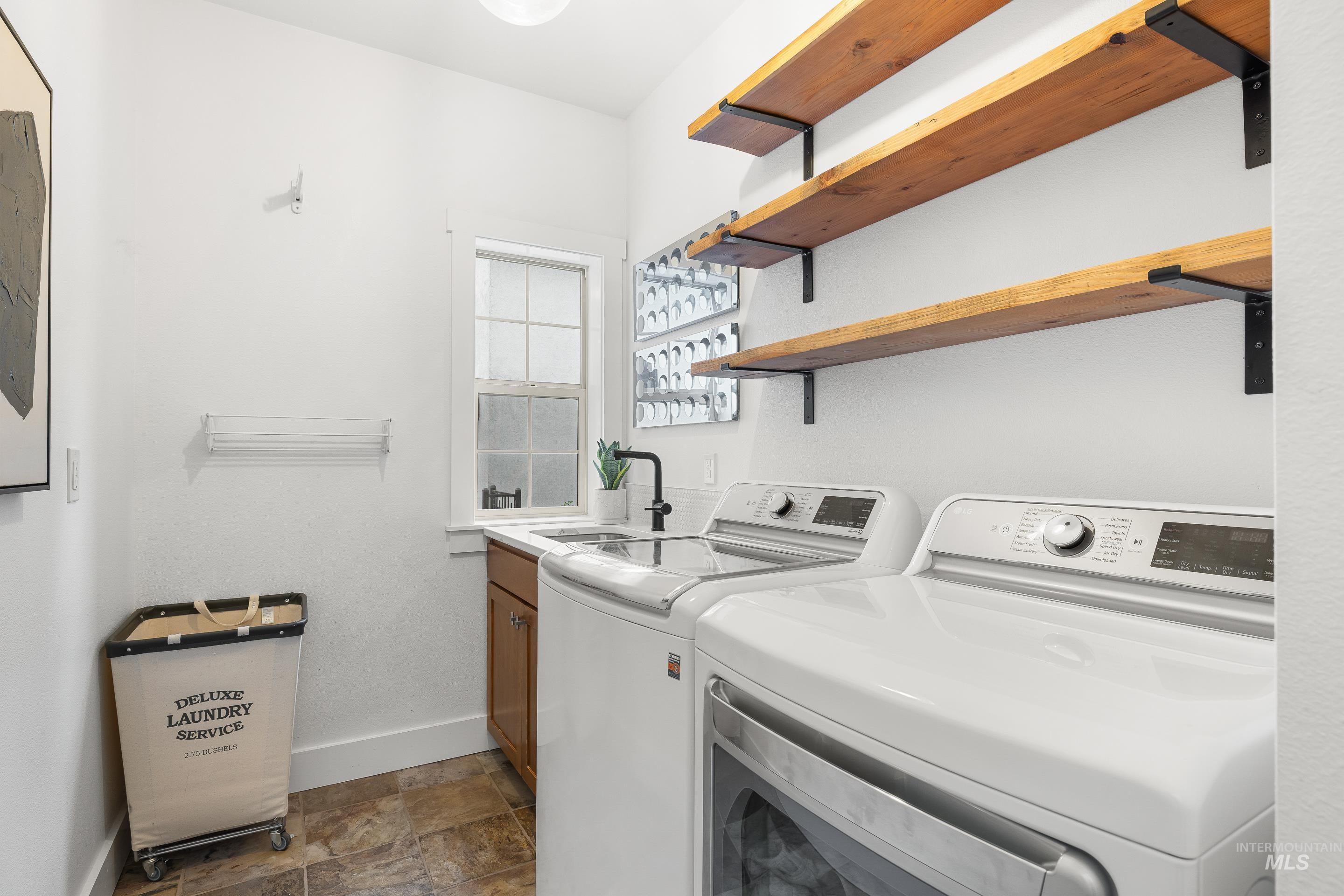 12182 N Humphreys Way