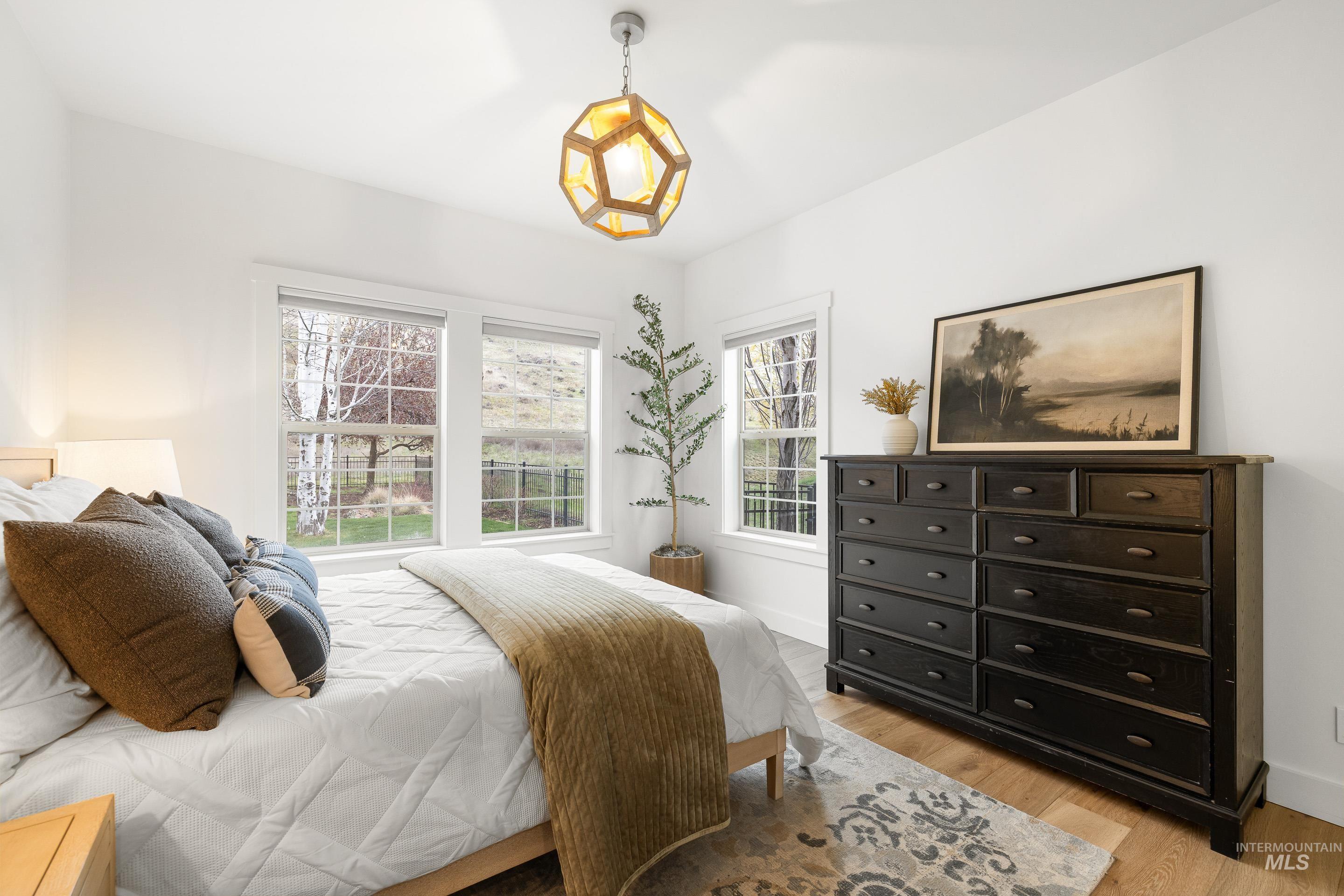 12182 N Humphreys Way