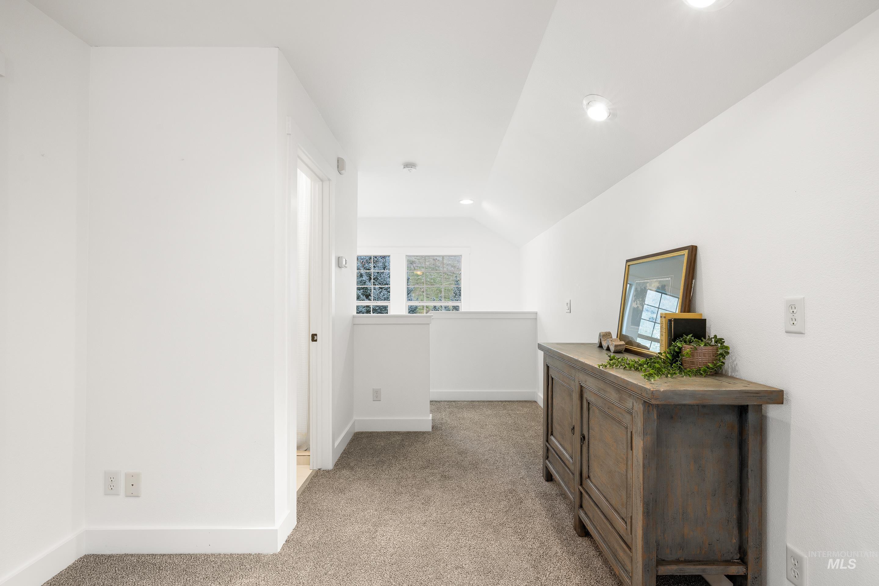 12182 N Humphreys Way