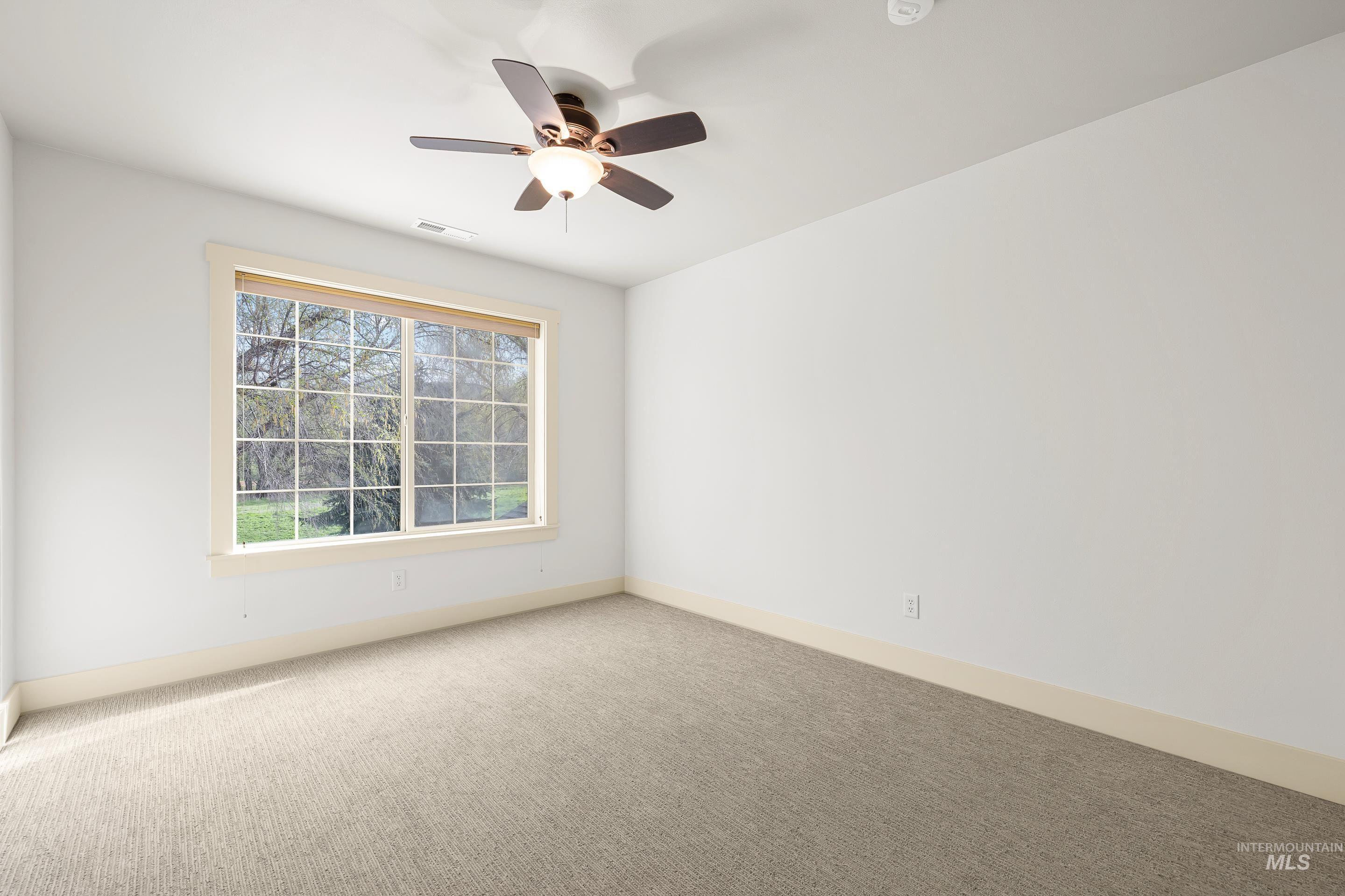 4172 W Miners Farm Dr