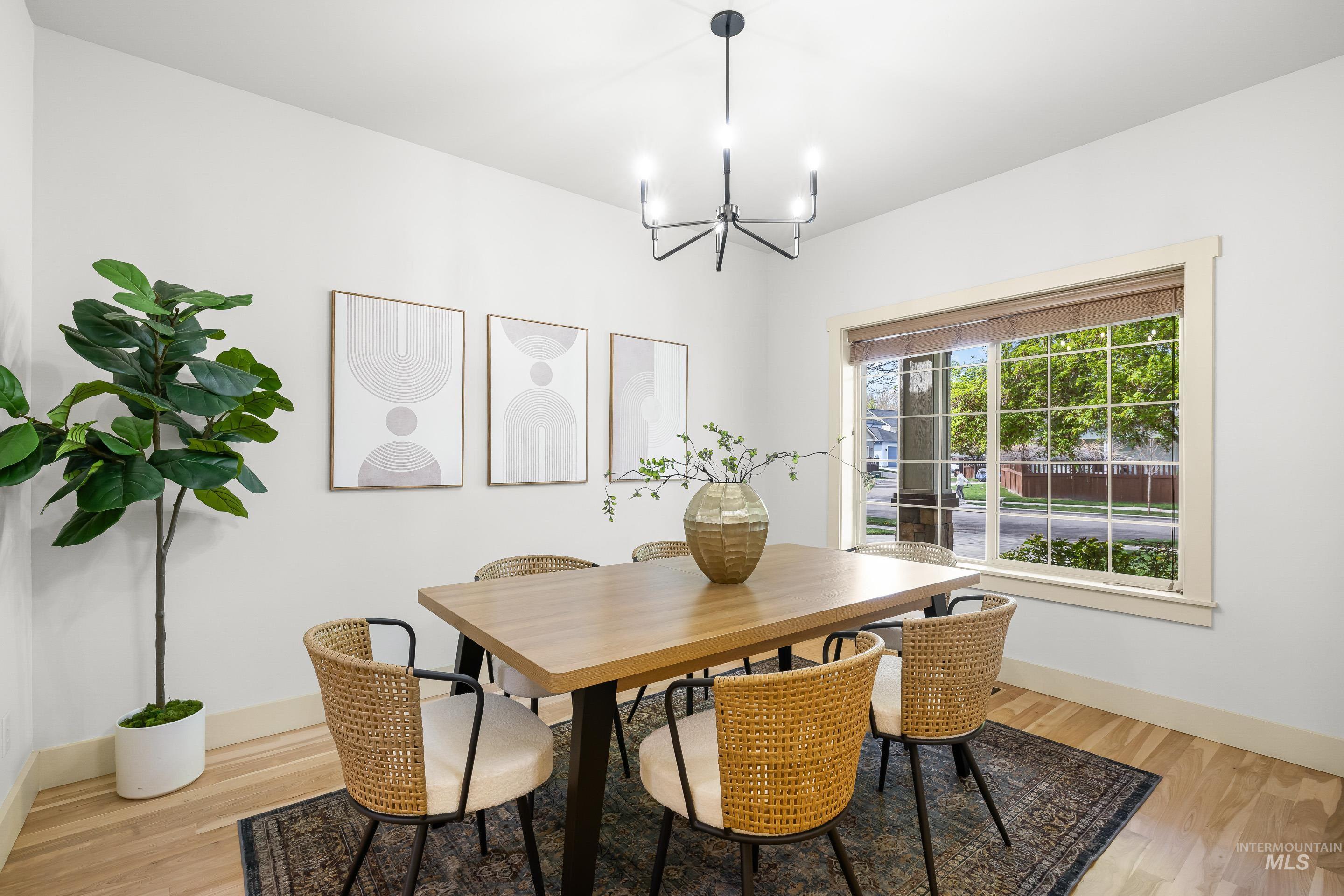 4172 W Miners Farm Dr