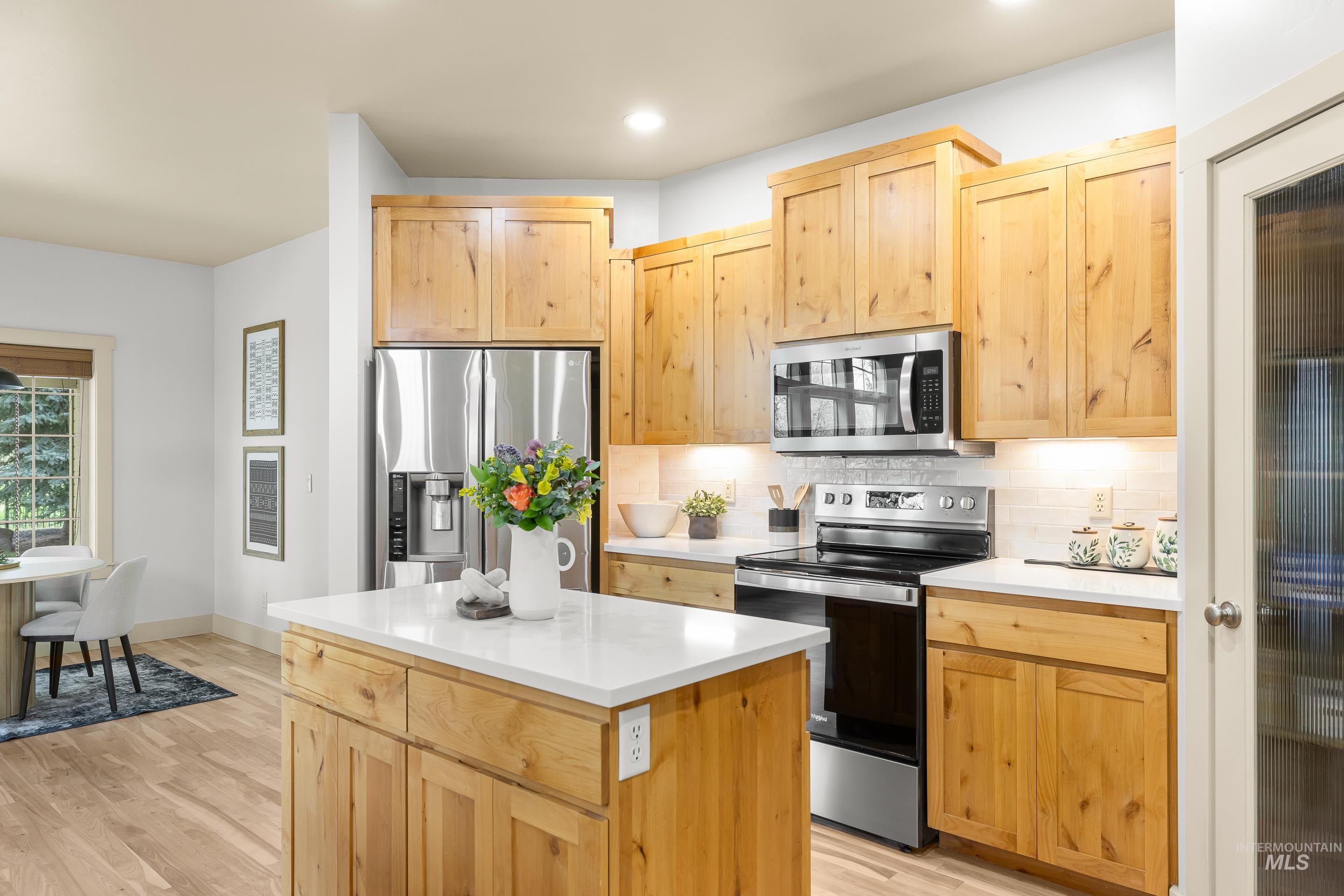 4172 W Miners Farm Dr