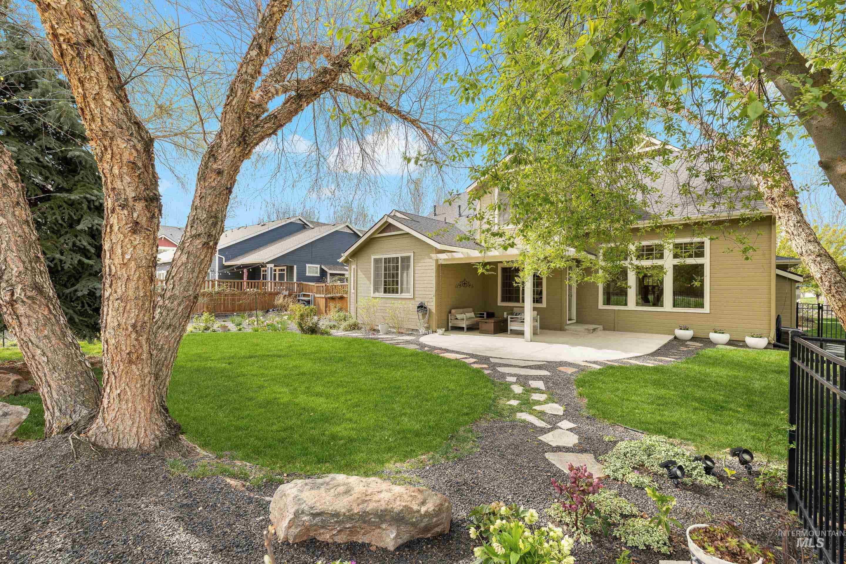4172 W Miners Farm Dr
