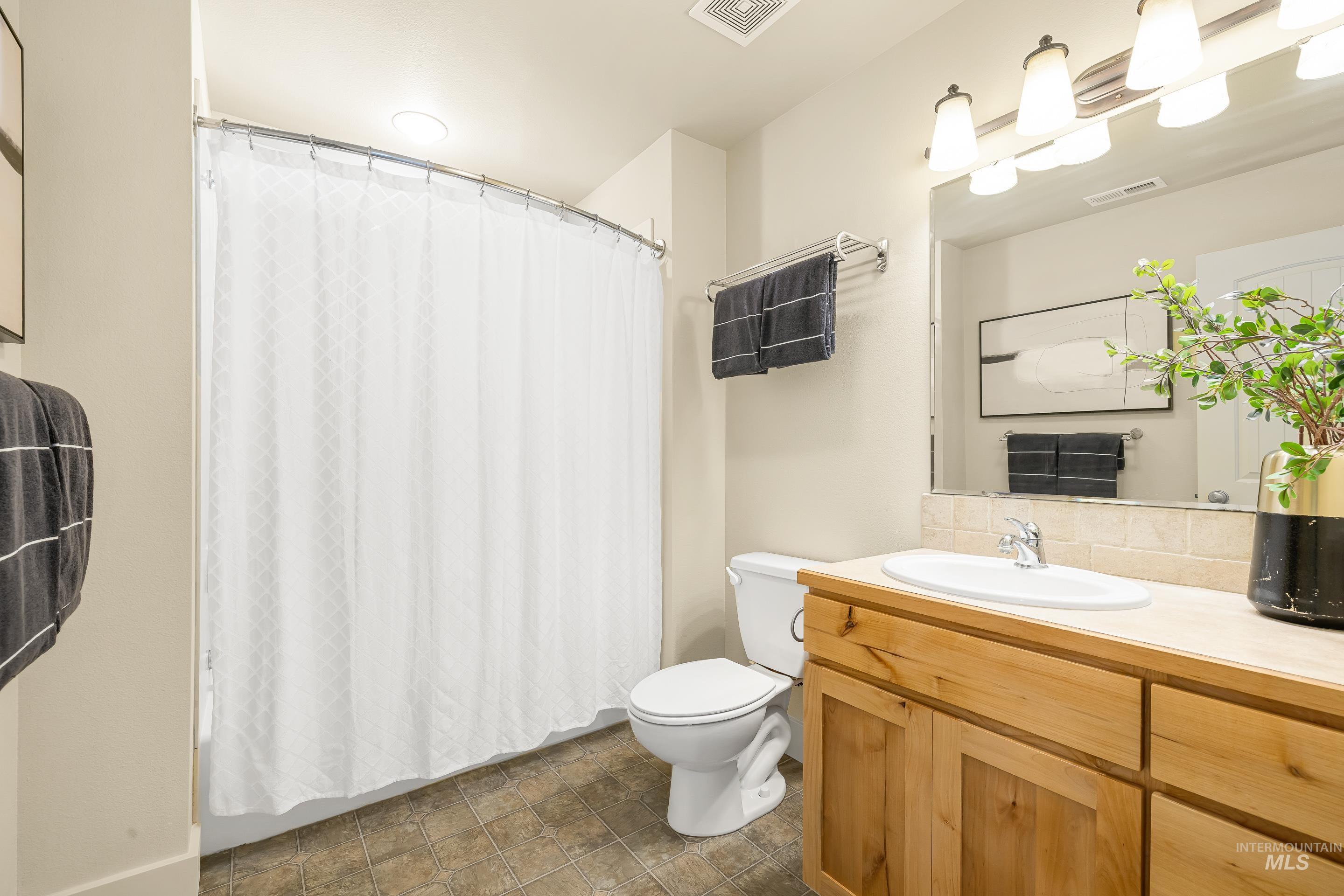 4172 W Miners Farm Dr