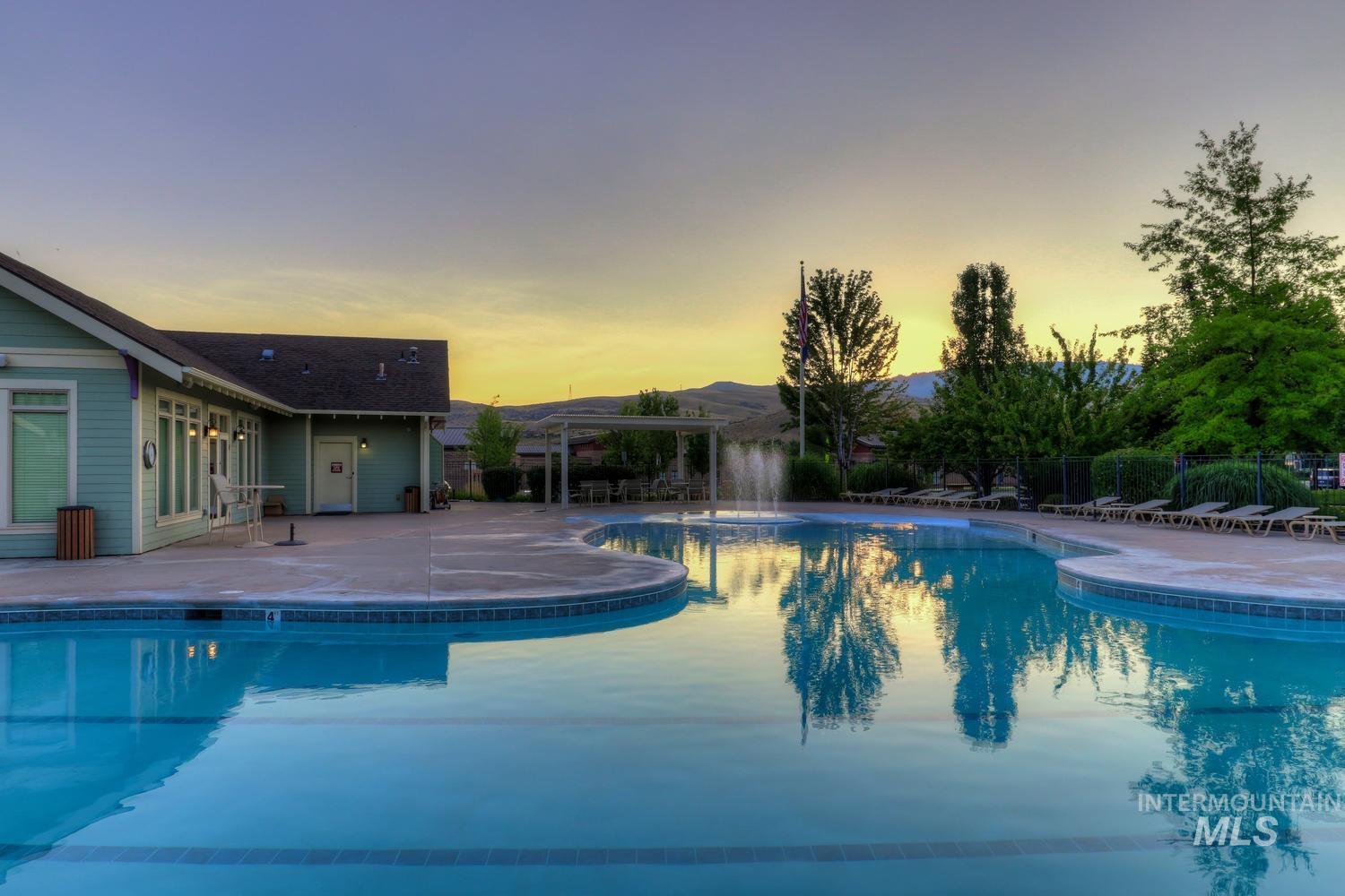12732 N 11th Ave.