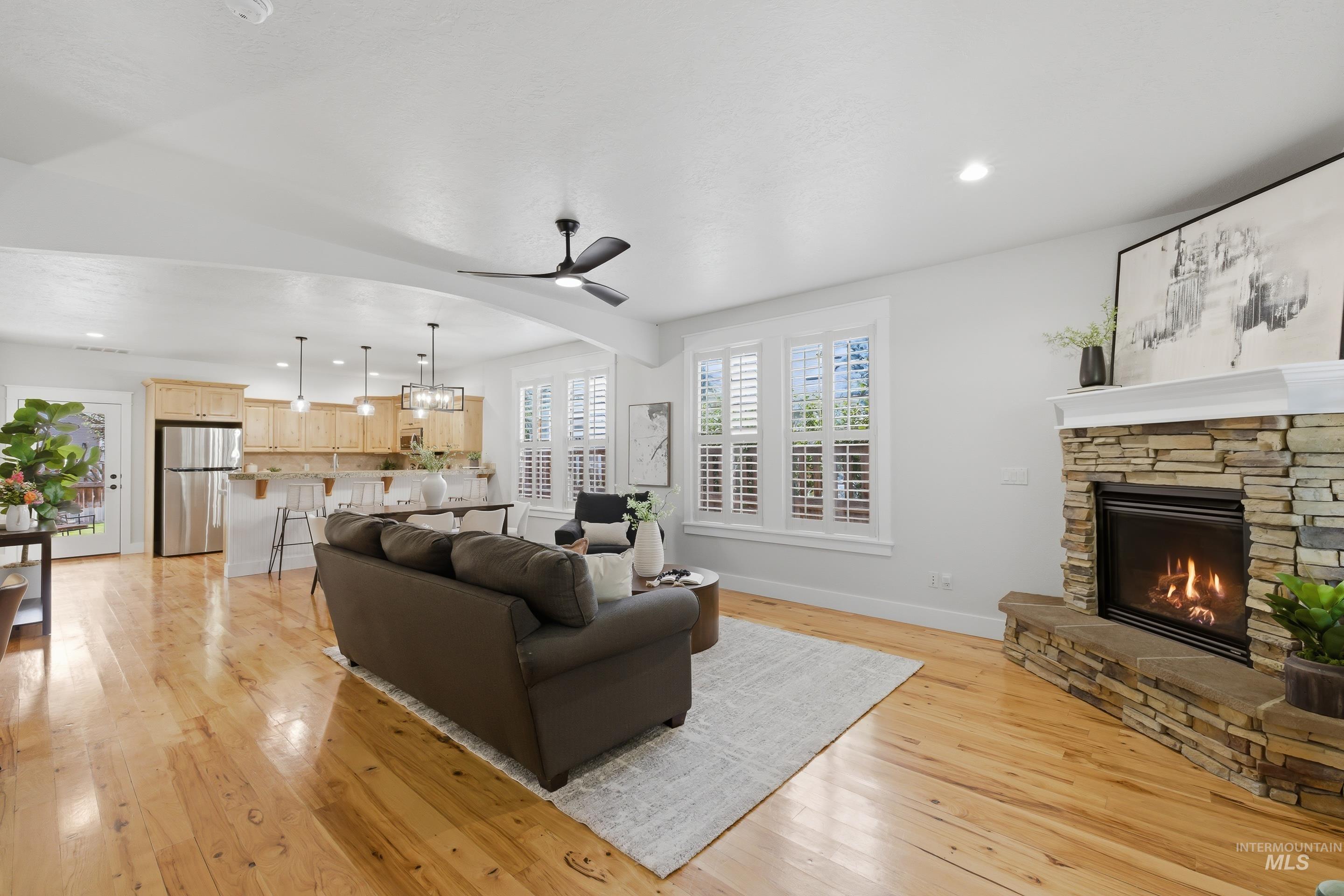 12732 N 11th Ave.