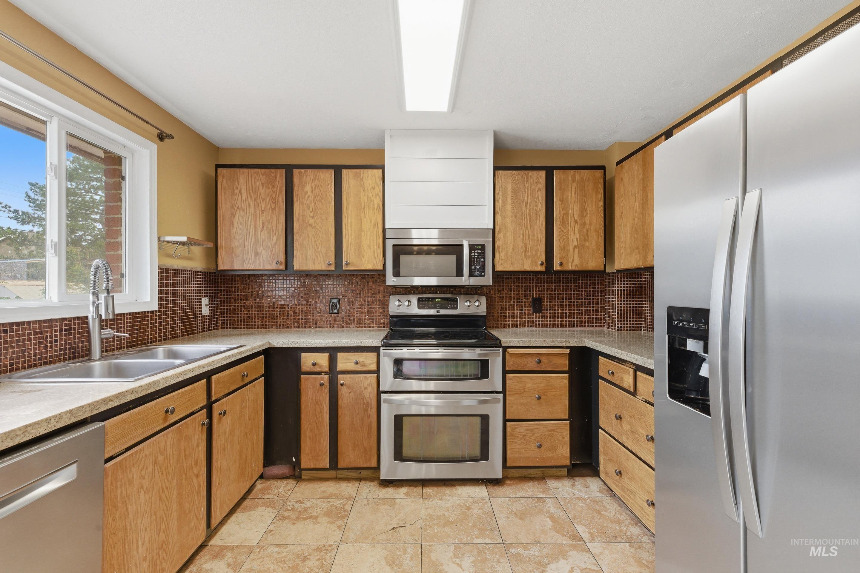 3701 N Woody Drive