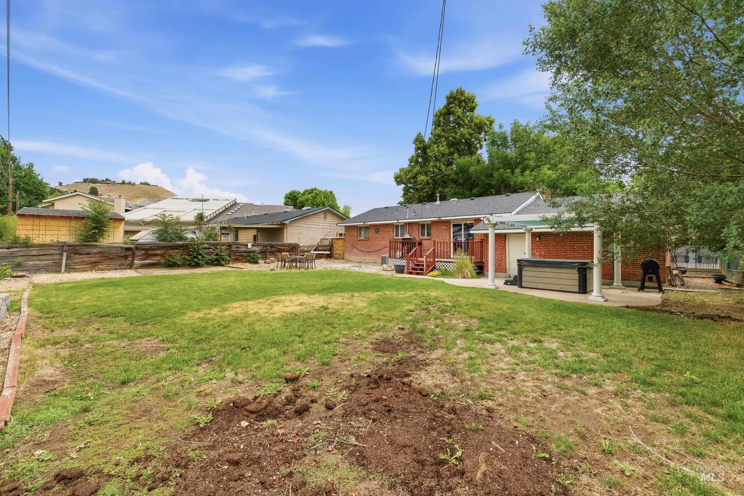 3701 N Woody Drive