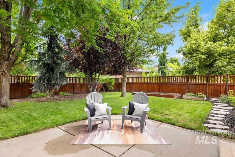5046 W Parsons Dr