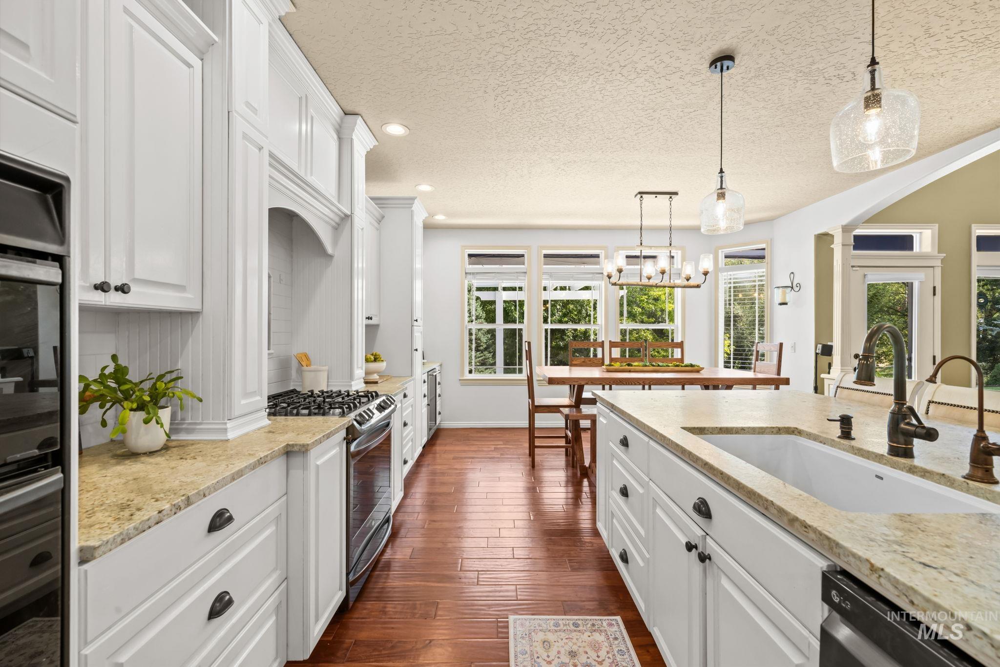 5088 W Hidden Springs Drive