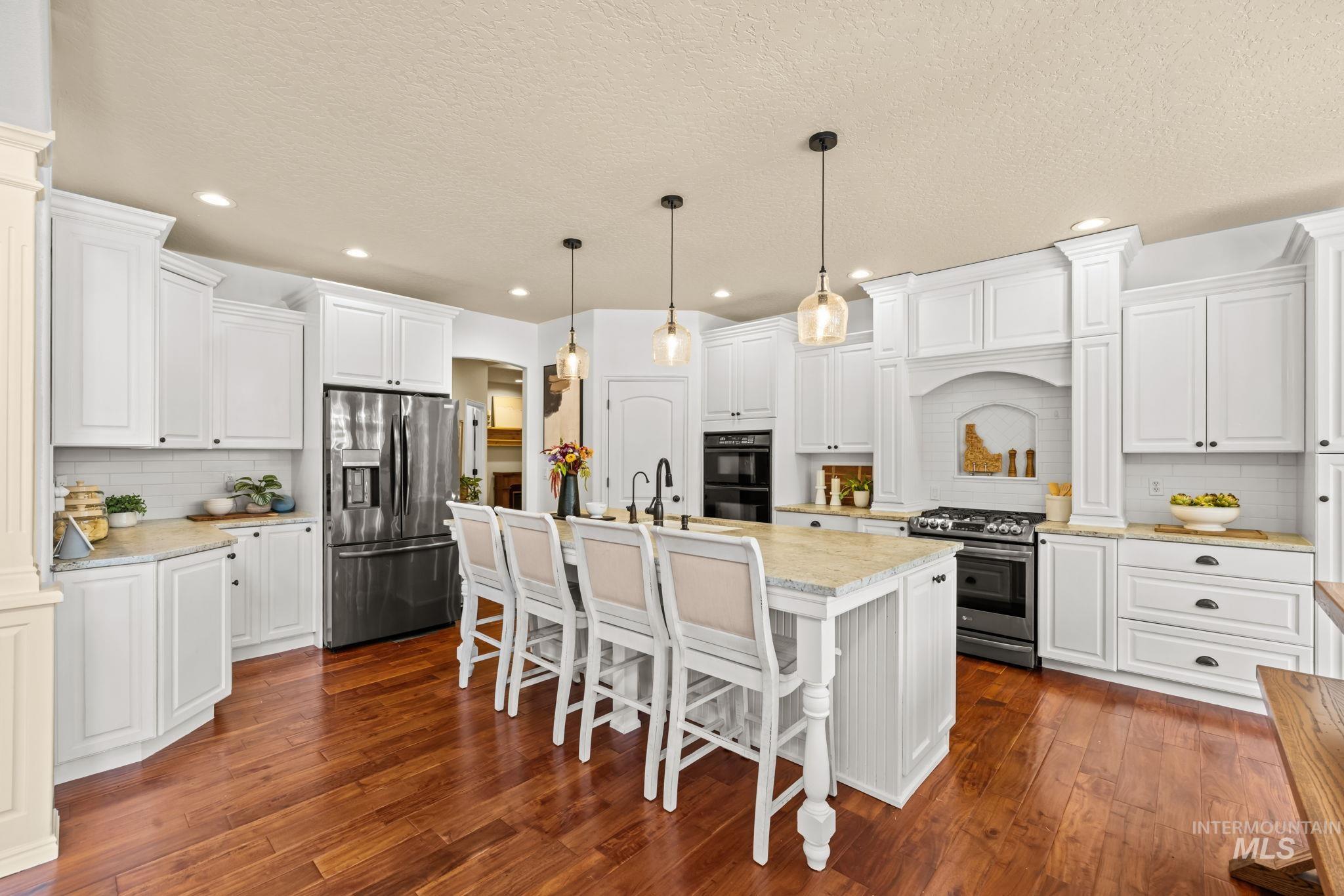 5088 W Hidden Springs Drive