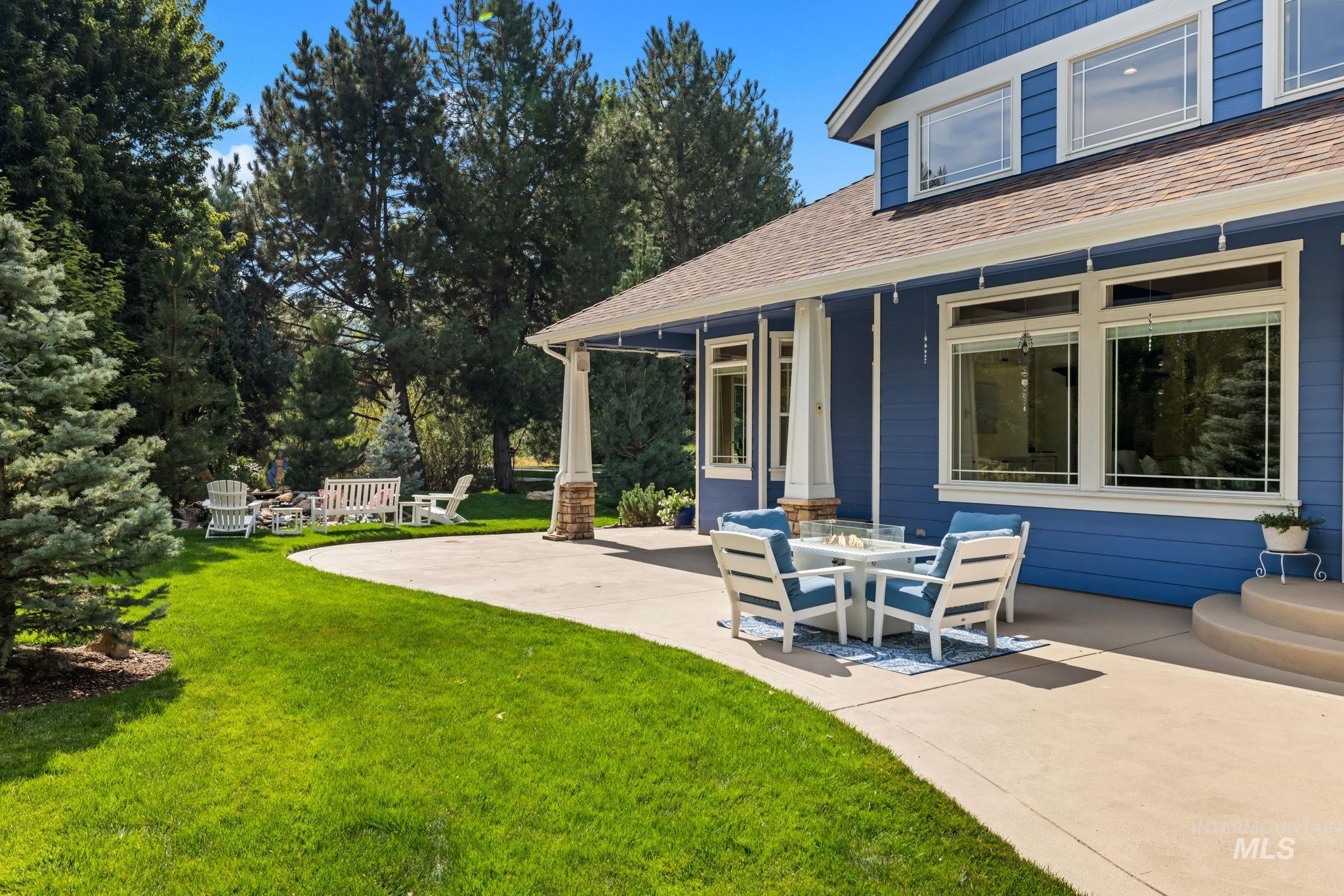 5088 W Hidden Springs Drive