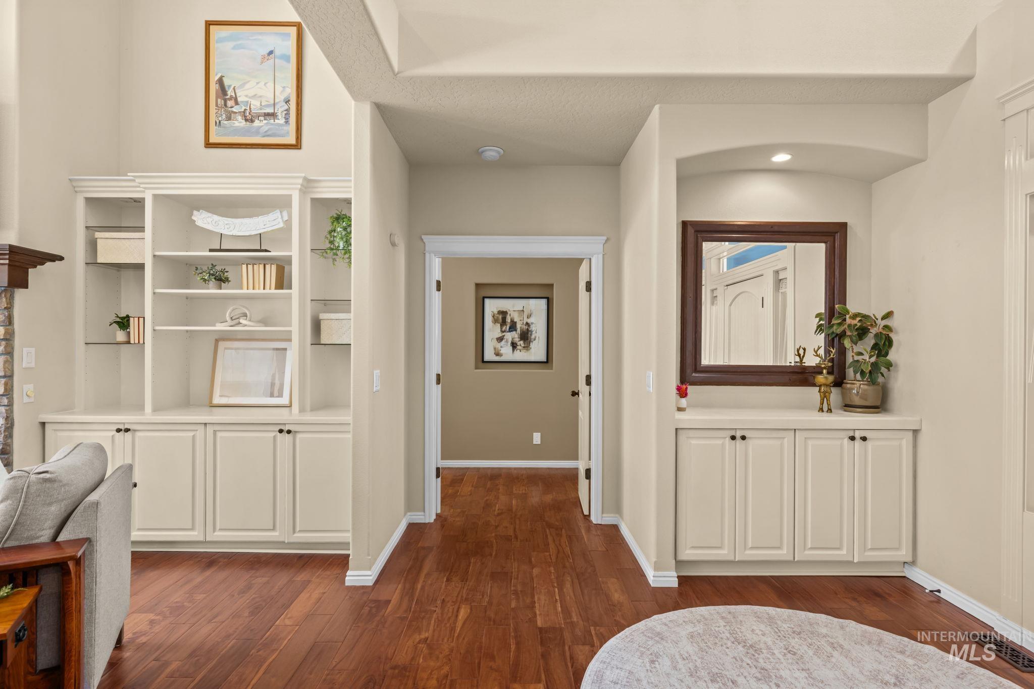 5088 W Hidden Springs Drive