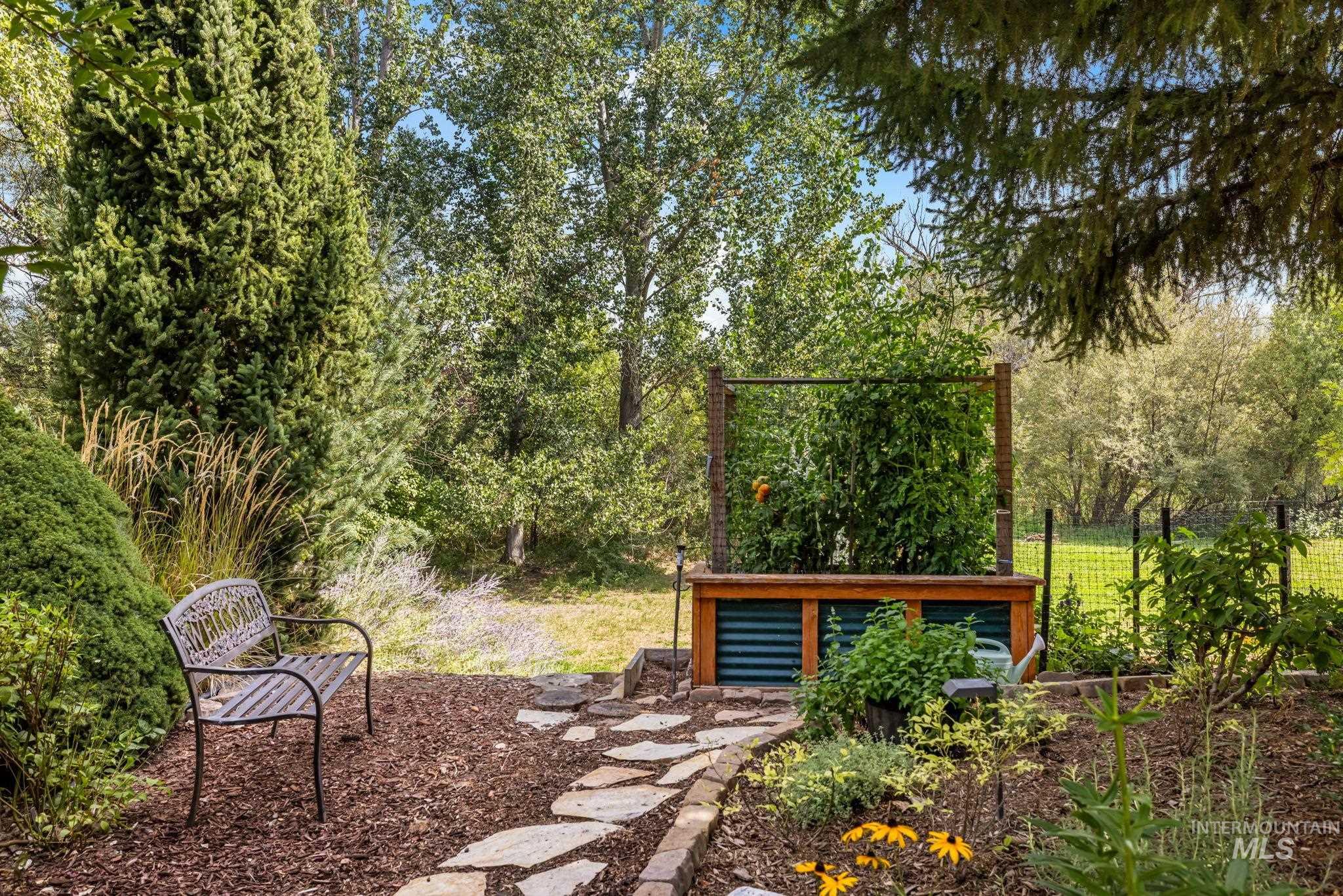 5088 W Hidden Springs Drive