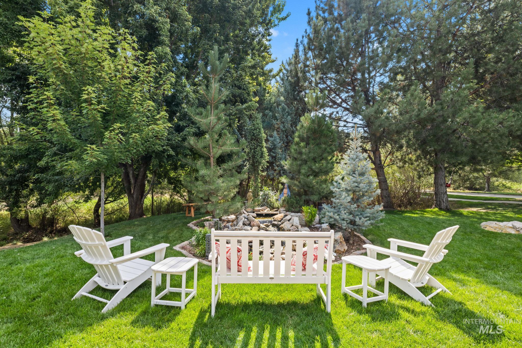 5088 W Hidden Springs Drive