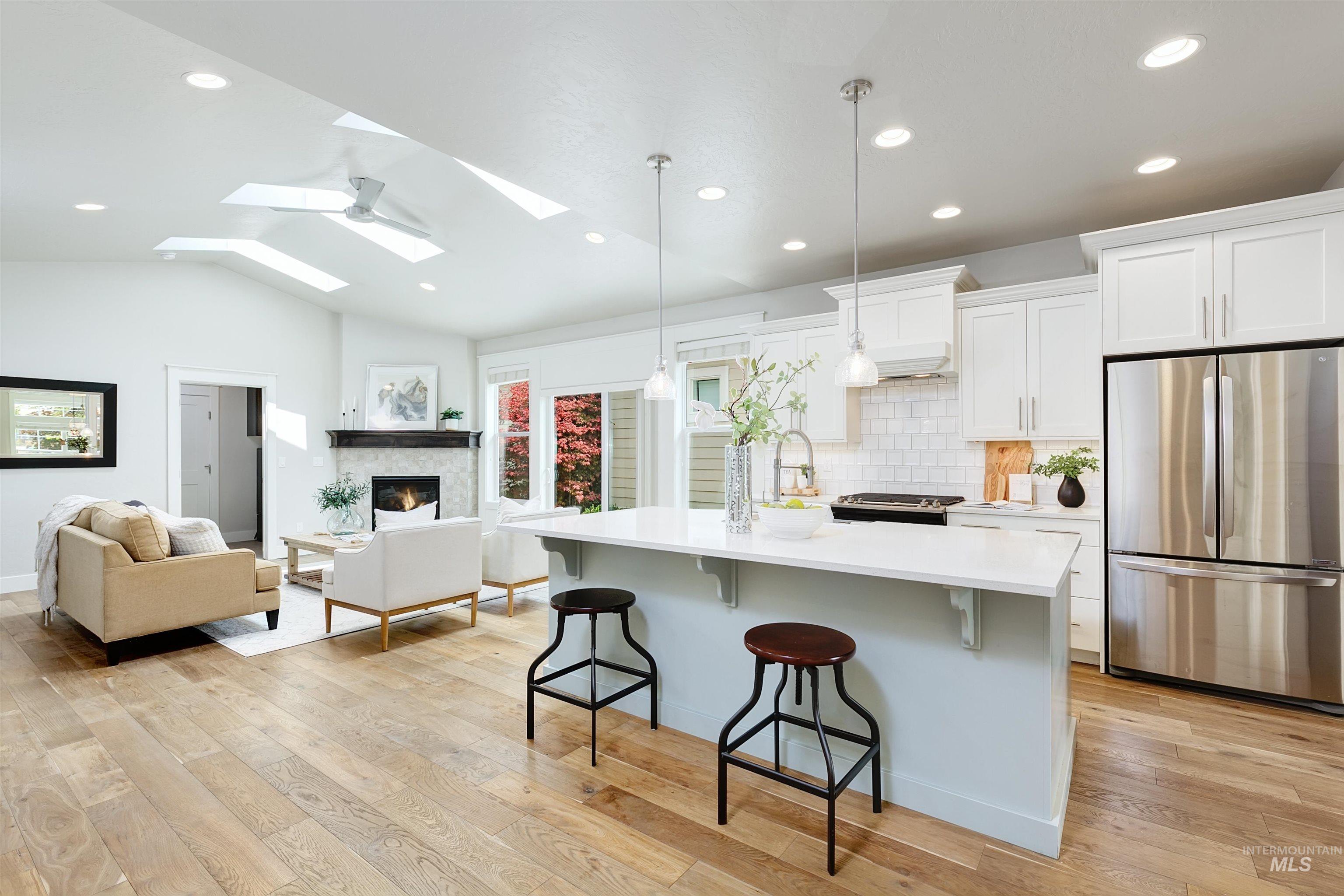 3808 W Hidden Springs Drive
