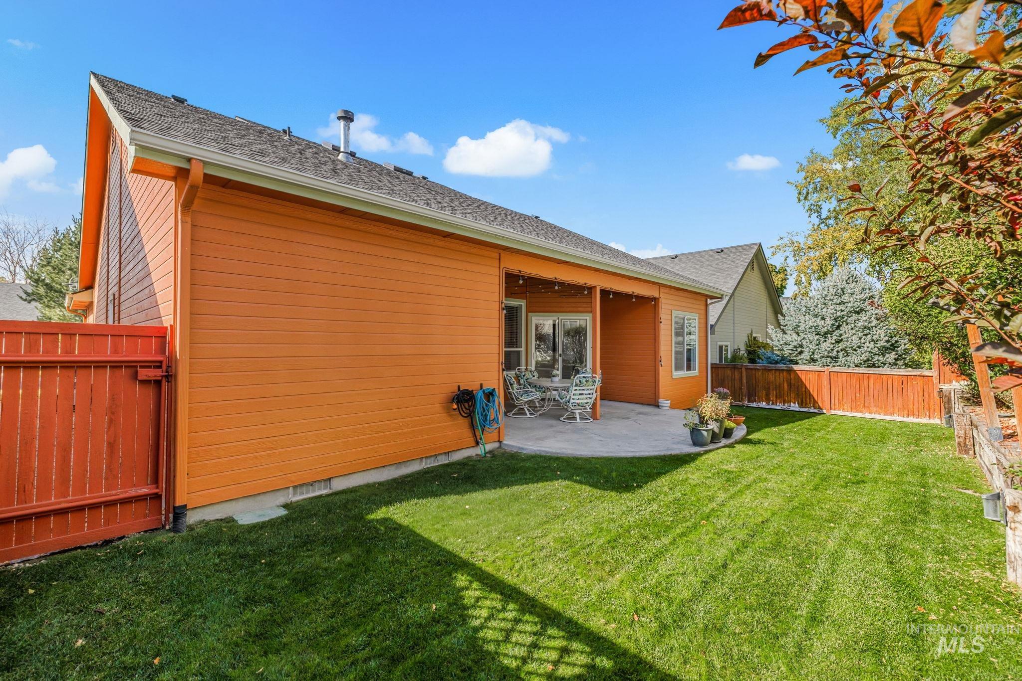 2246 N Eagle Creek