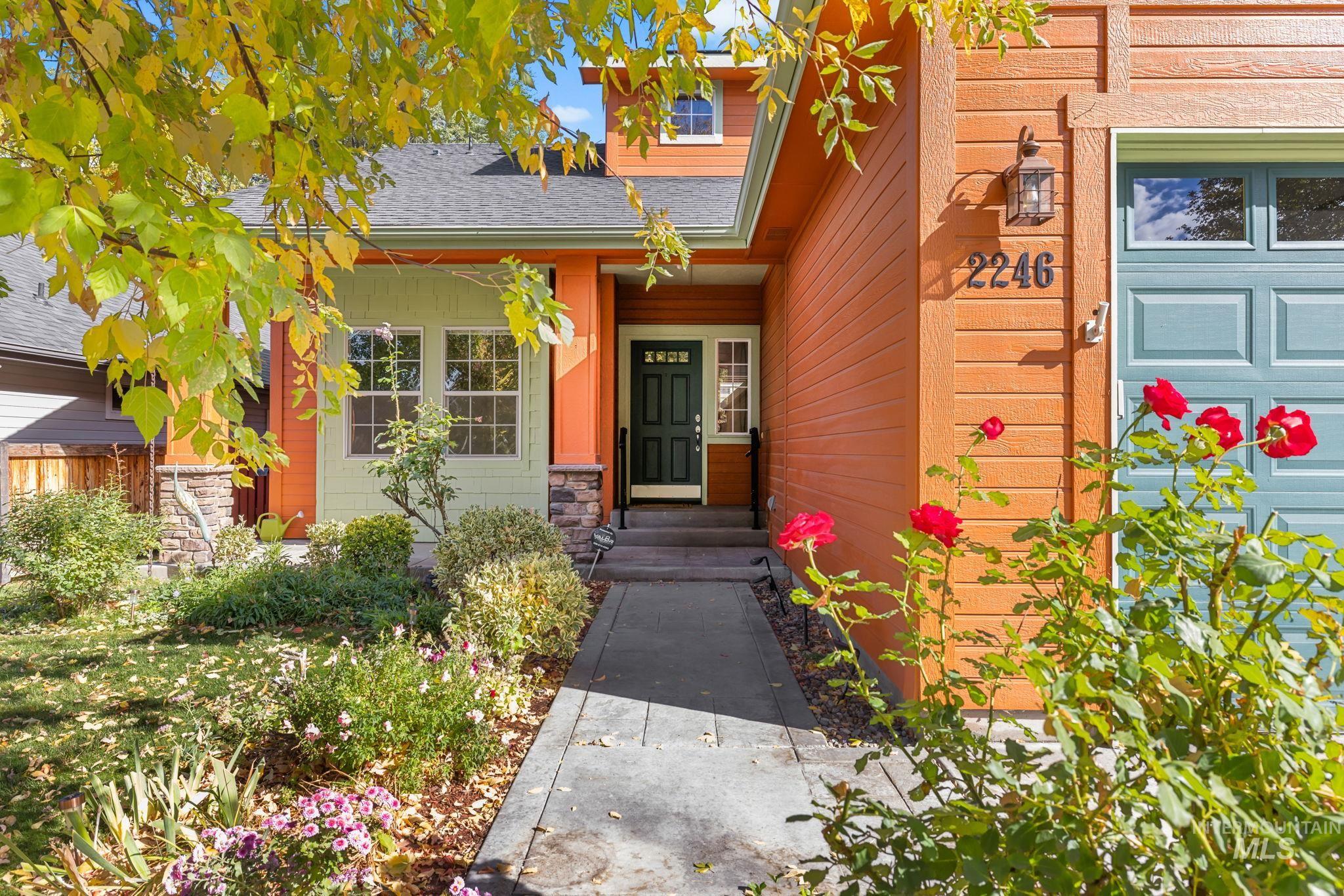 2246 N Eagle Creek