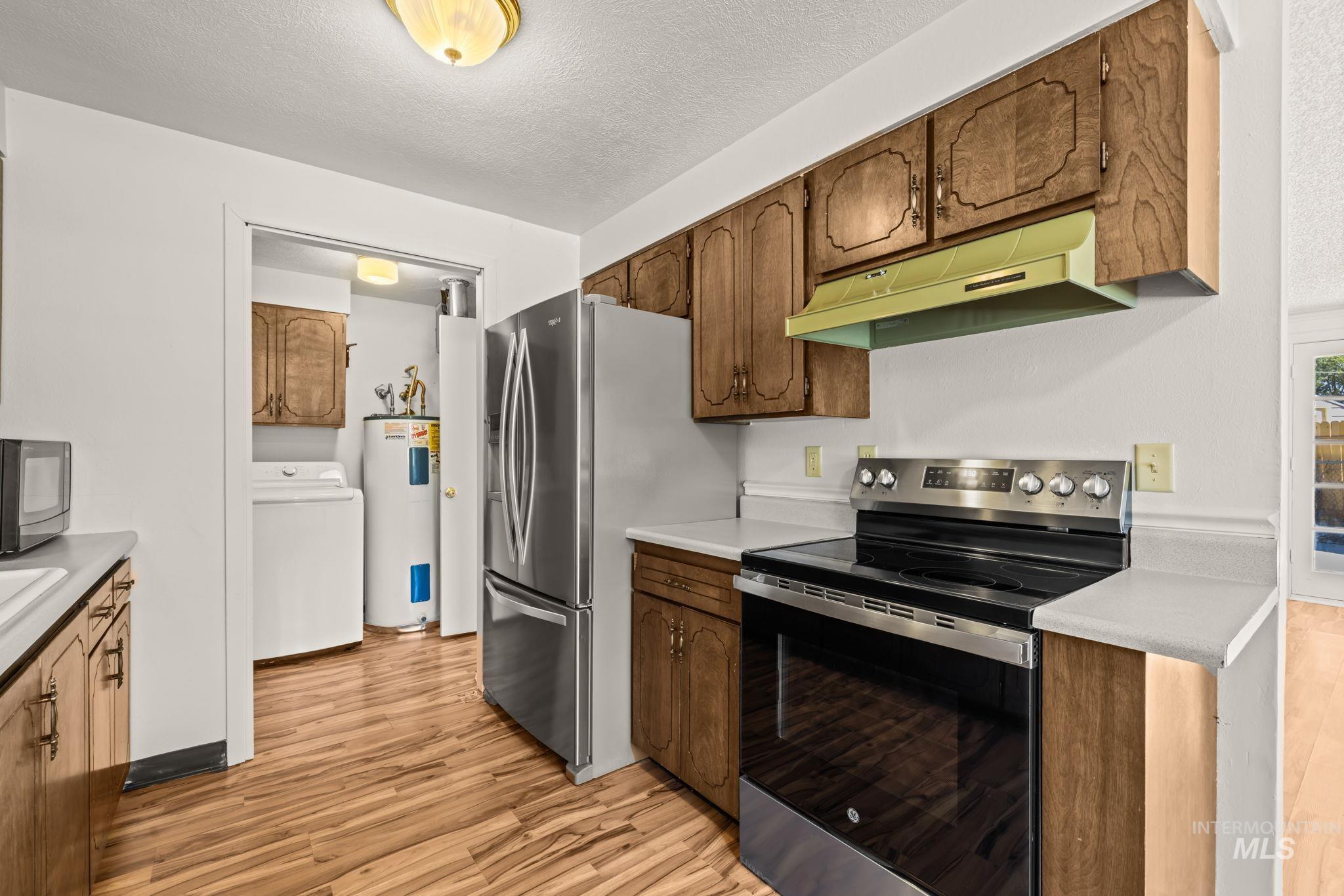 2440 S Virginia