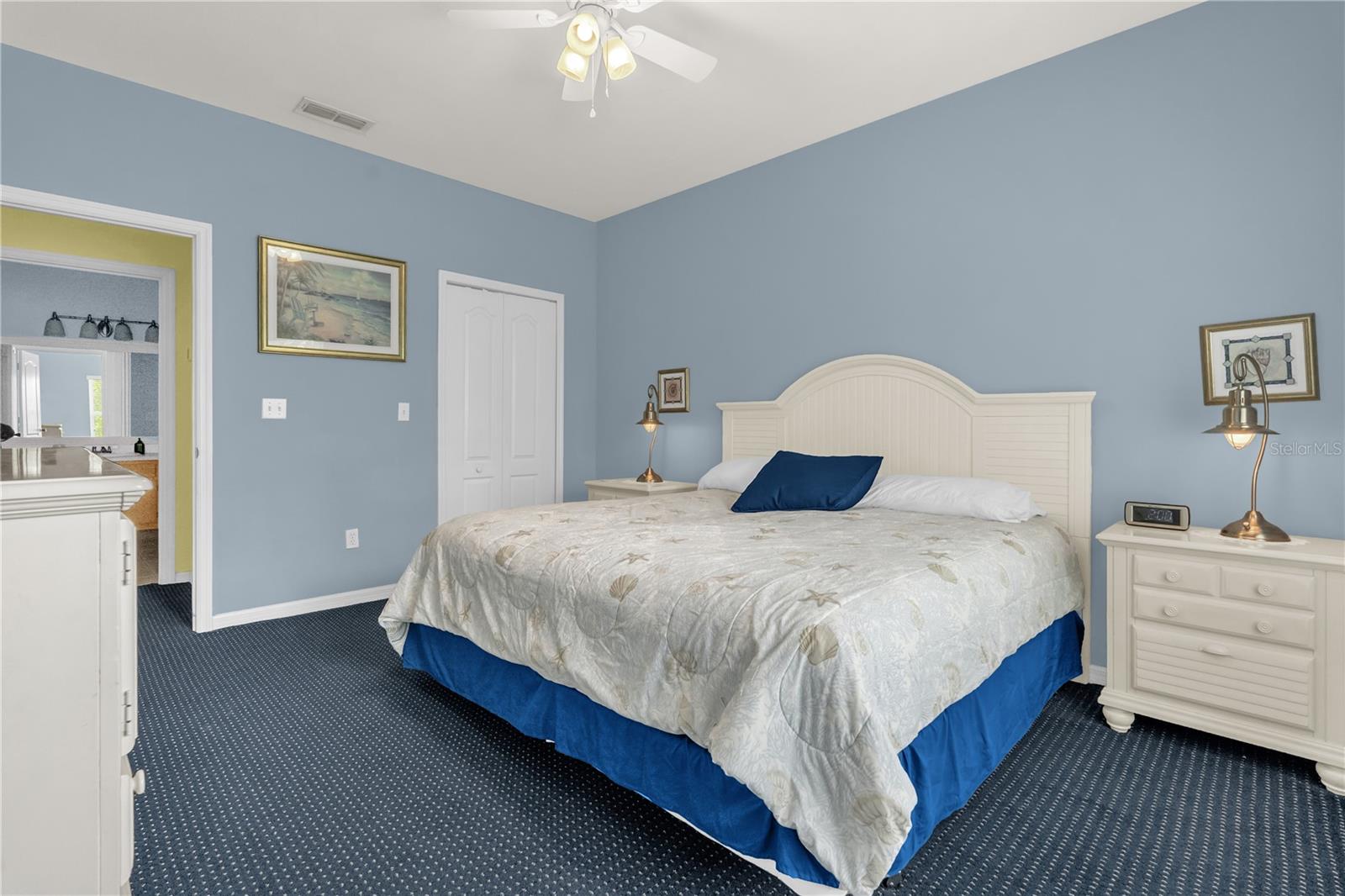 5008 MANGROVE ALY #204