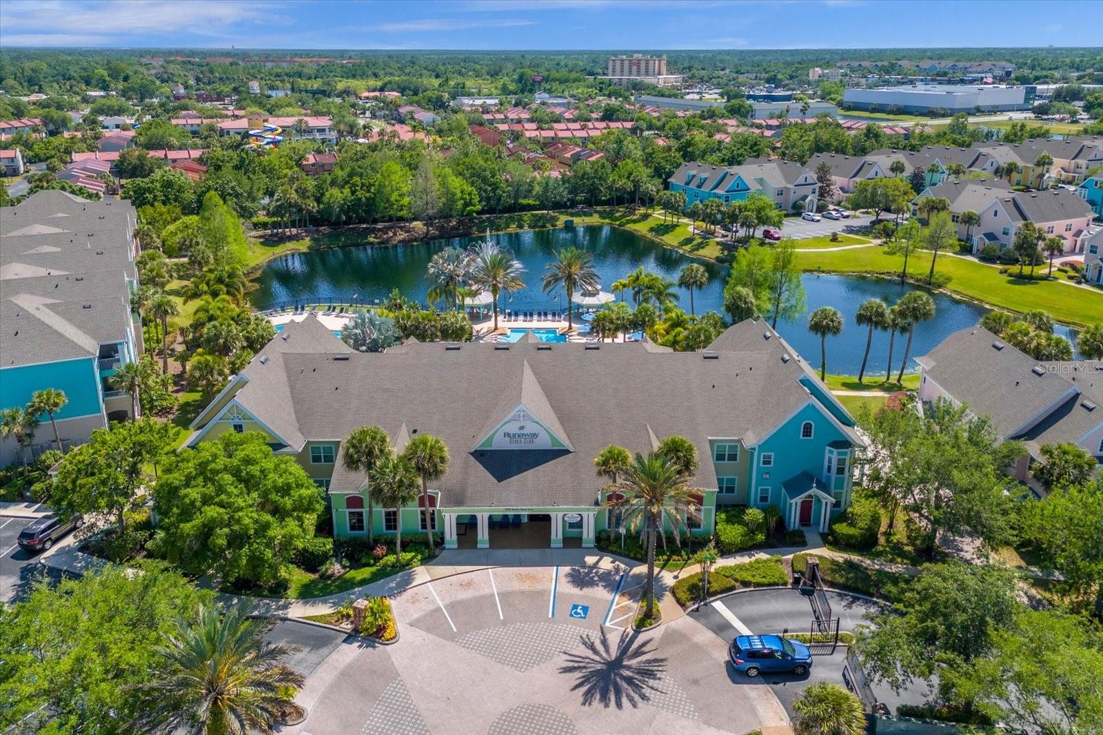 5008 MANGROVE ALY #204