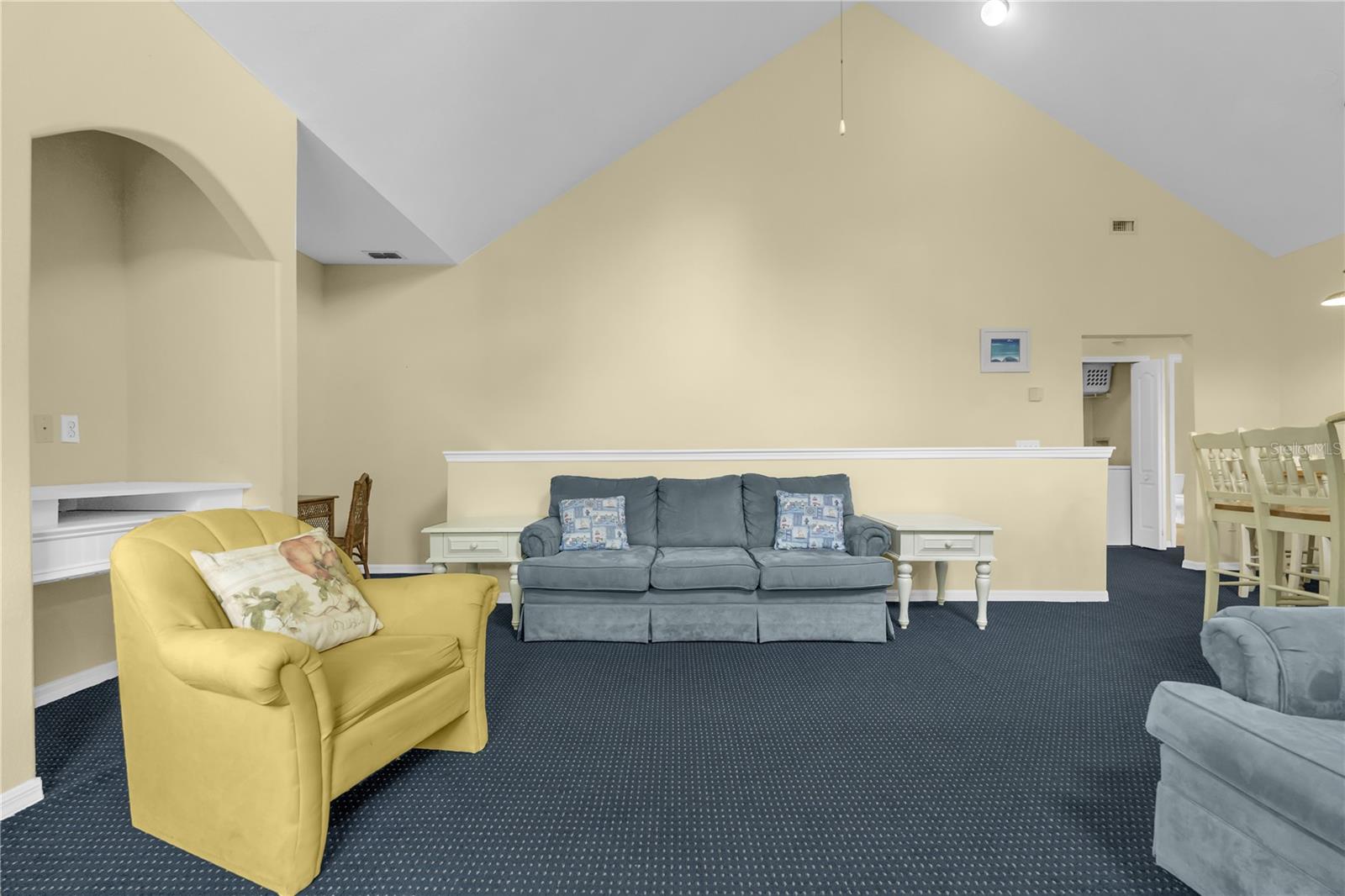 5008 MANGROVE ALY #204