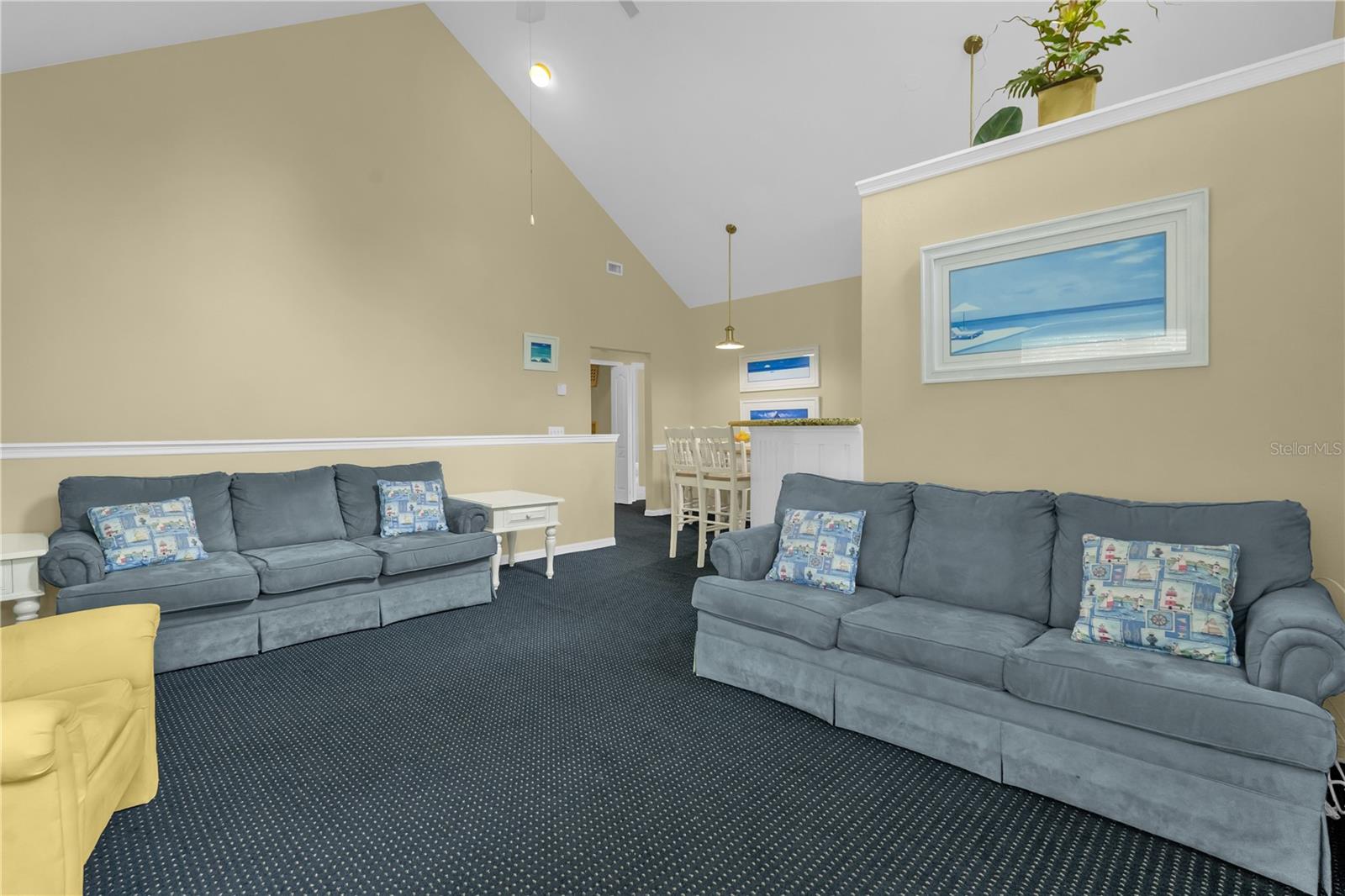 5008 MANGROVE ALY #204