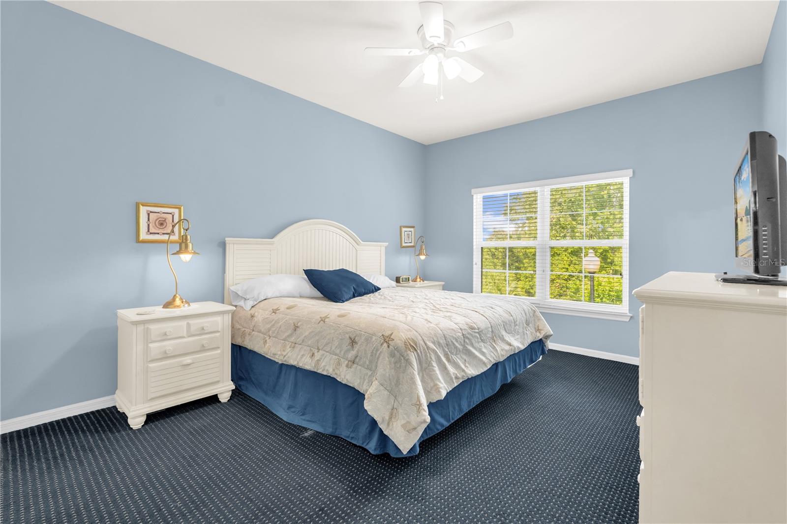 5008 MANGROVE ALY #204