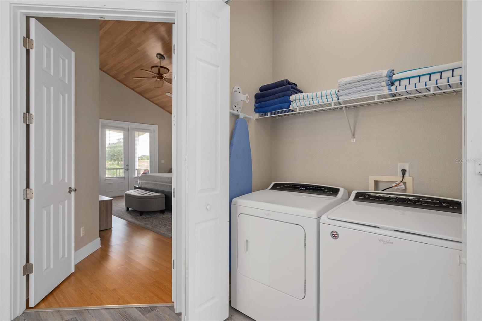 1402 TITIAN CT
