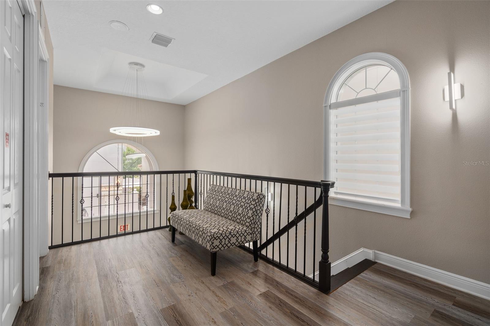 1402 TITIAN CT