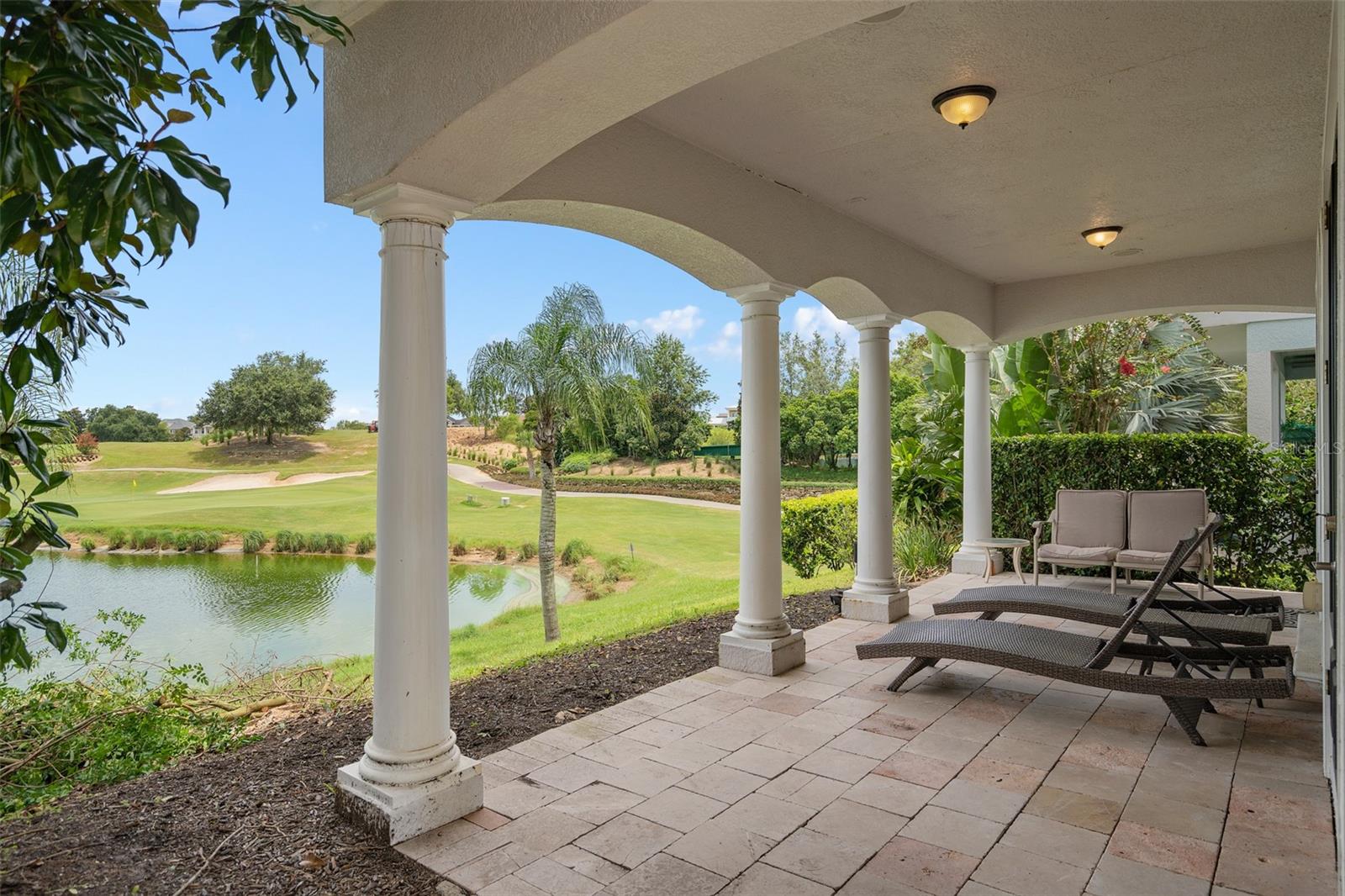 1402 TITIAN CT