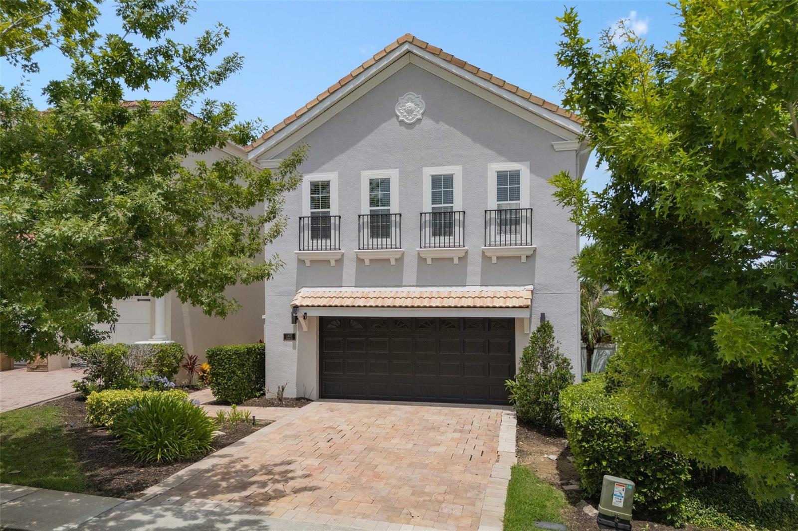 1402 TITIAN CT