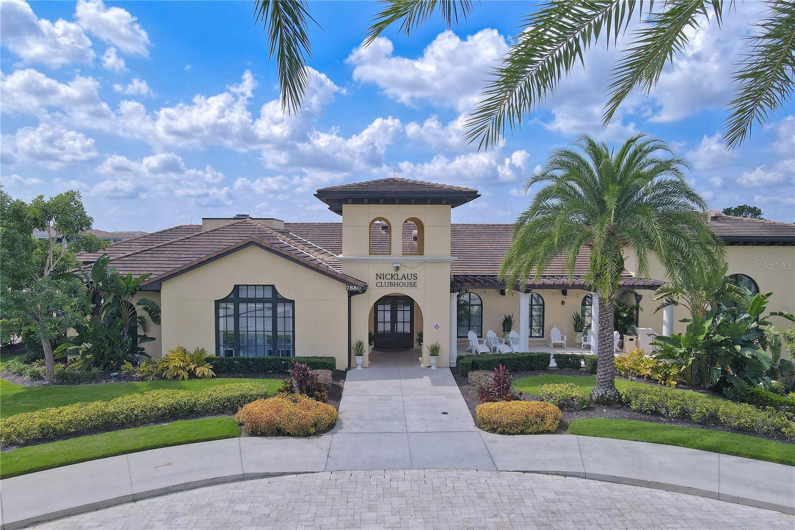 1402 TITIAN CT