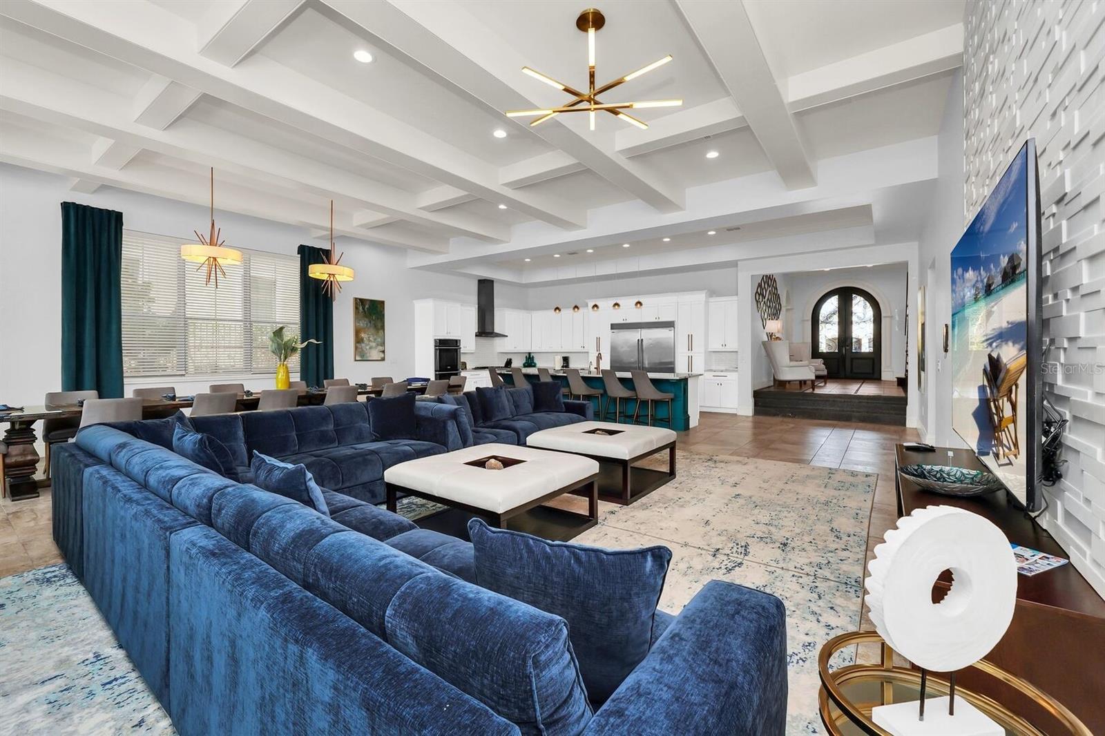 445 MUIRFIELD LOOP