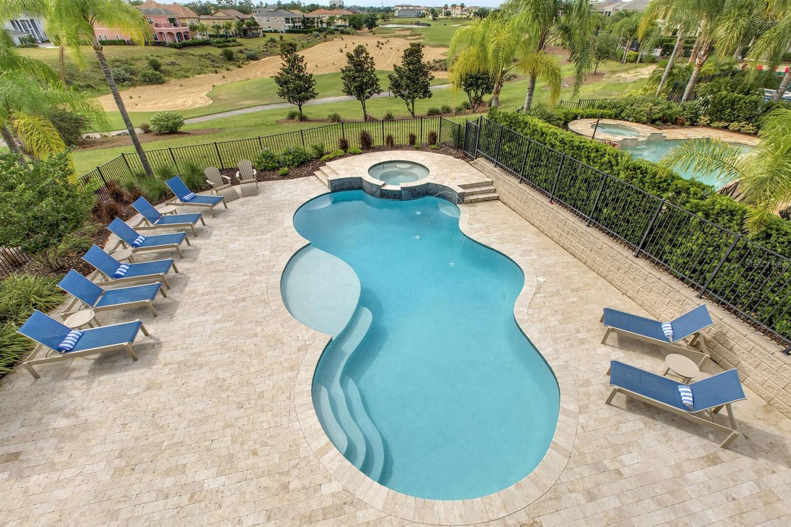 445 MUIRFIELD LOOP