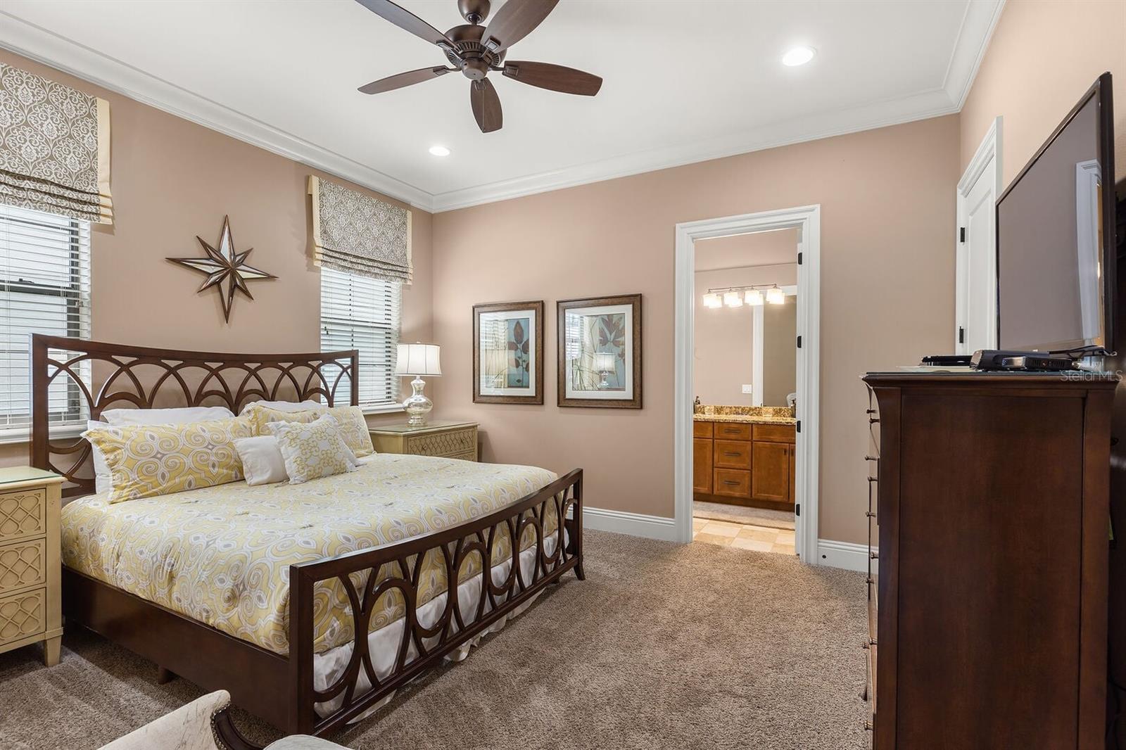 445 MUIRFIELD LOOP