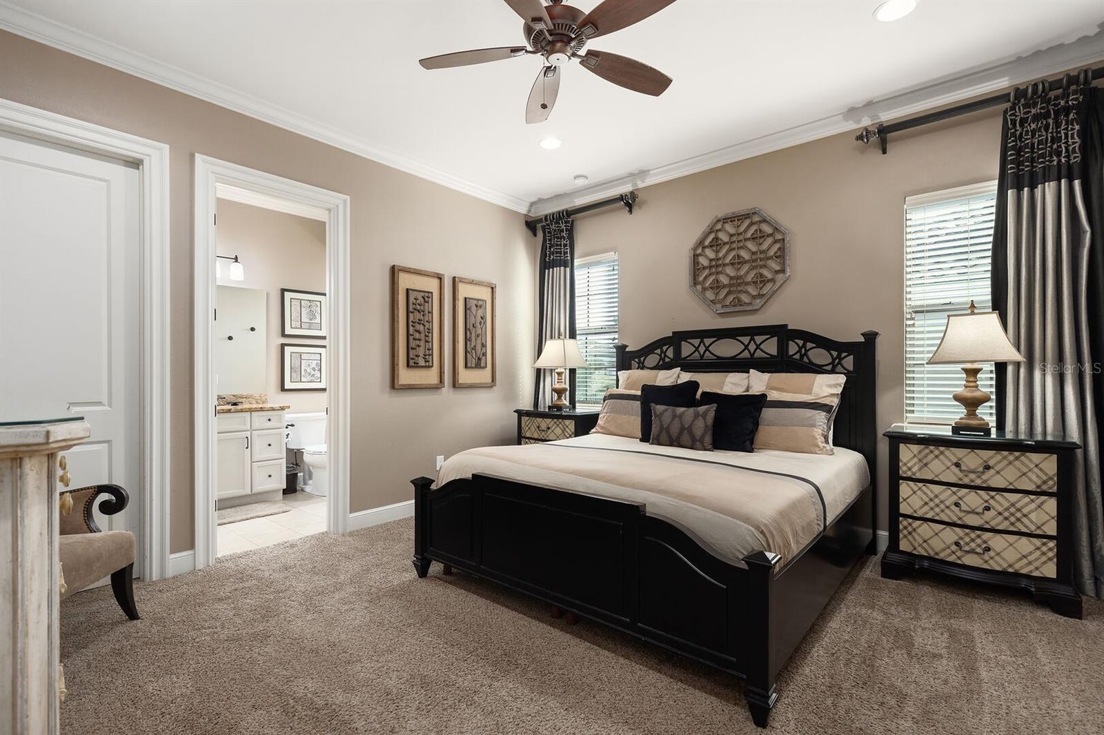 445 MUIRFIELD LOOP