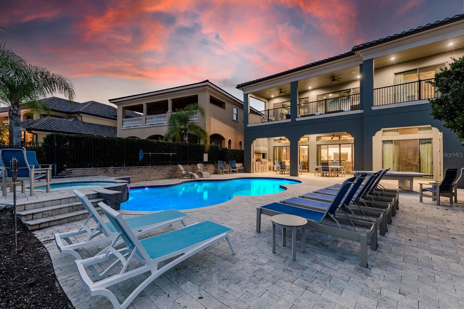 445 MUIRFIELD LOOP