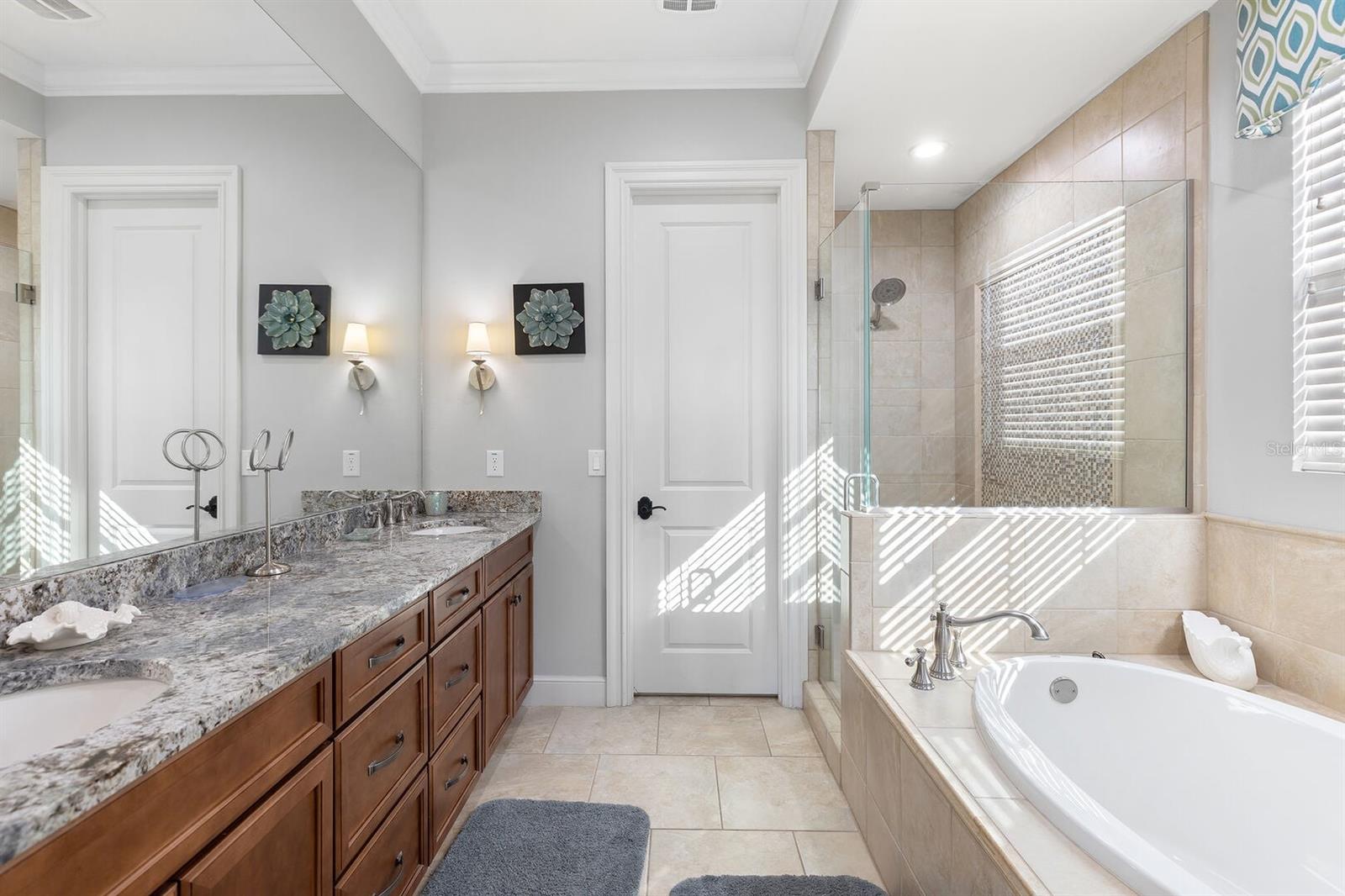 445 MUIRFIELD LOOP
