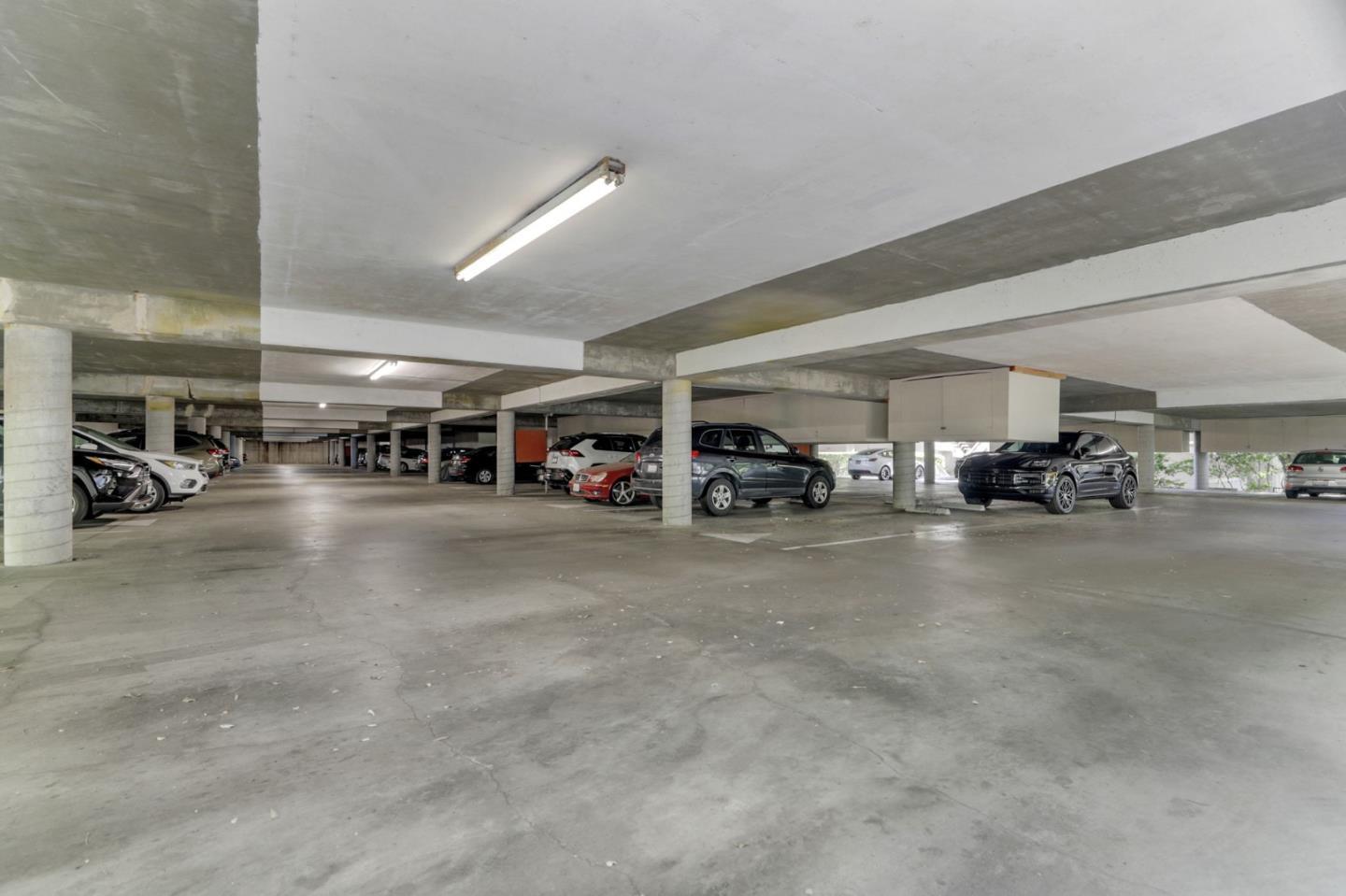 675 Sharon Park DR 216