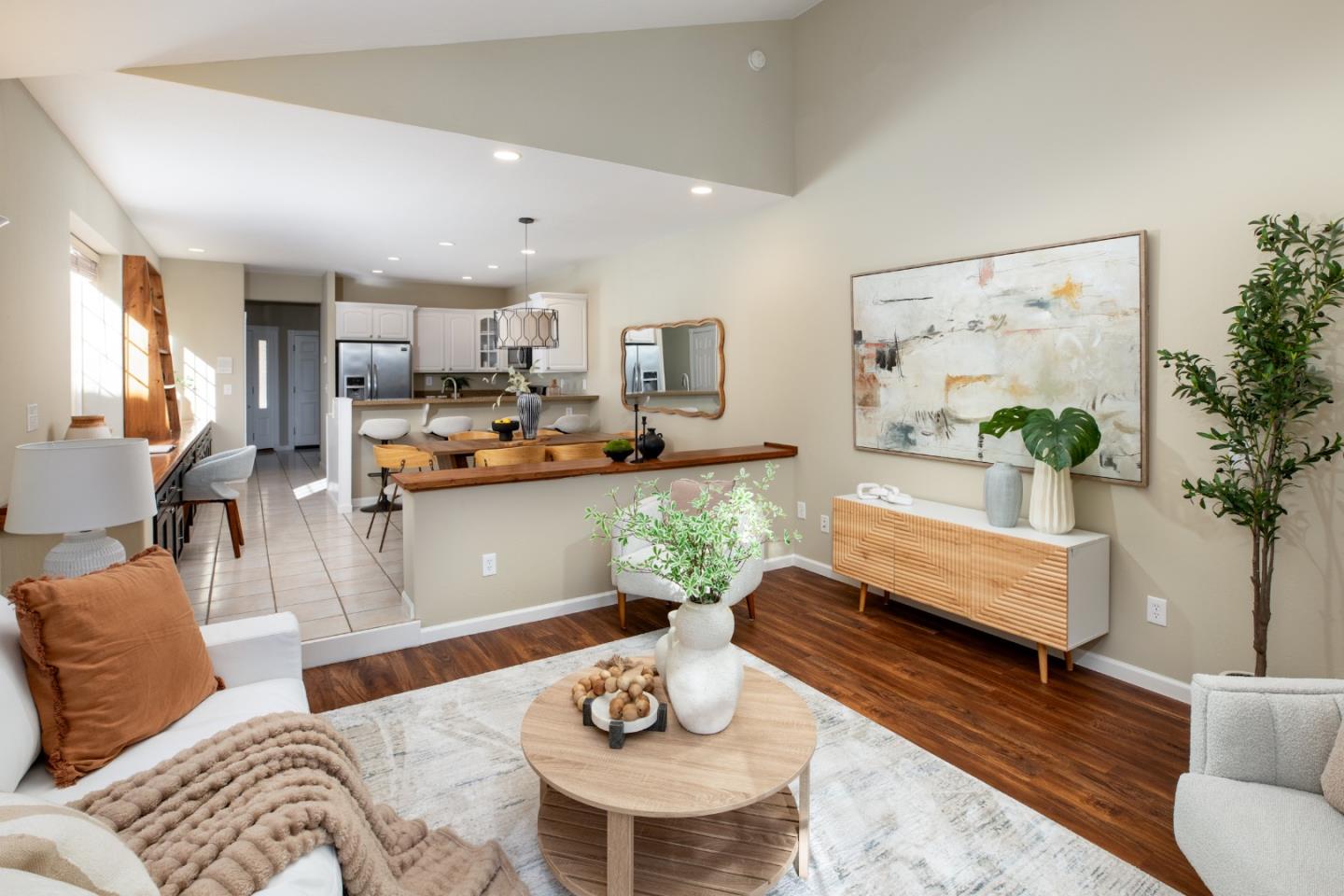 719 Elizabeth Lane