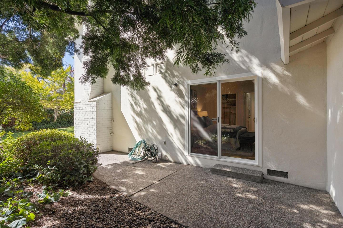 707 Charleston Court