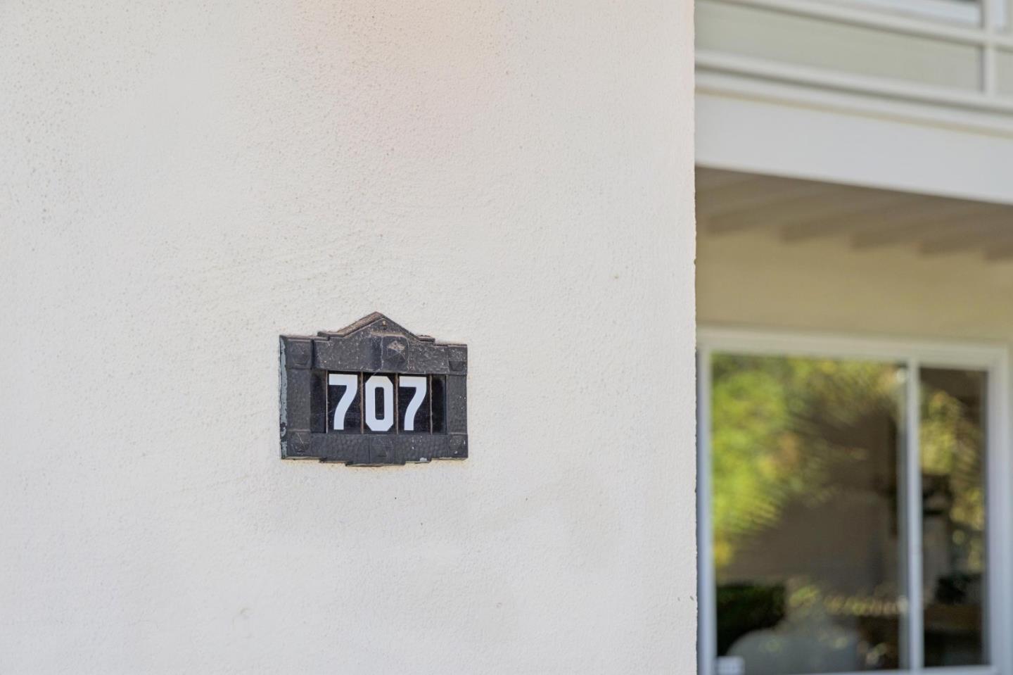 707 Charleston Court