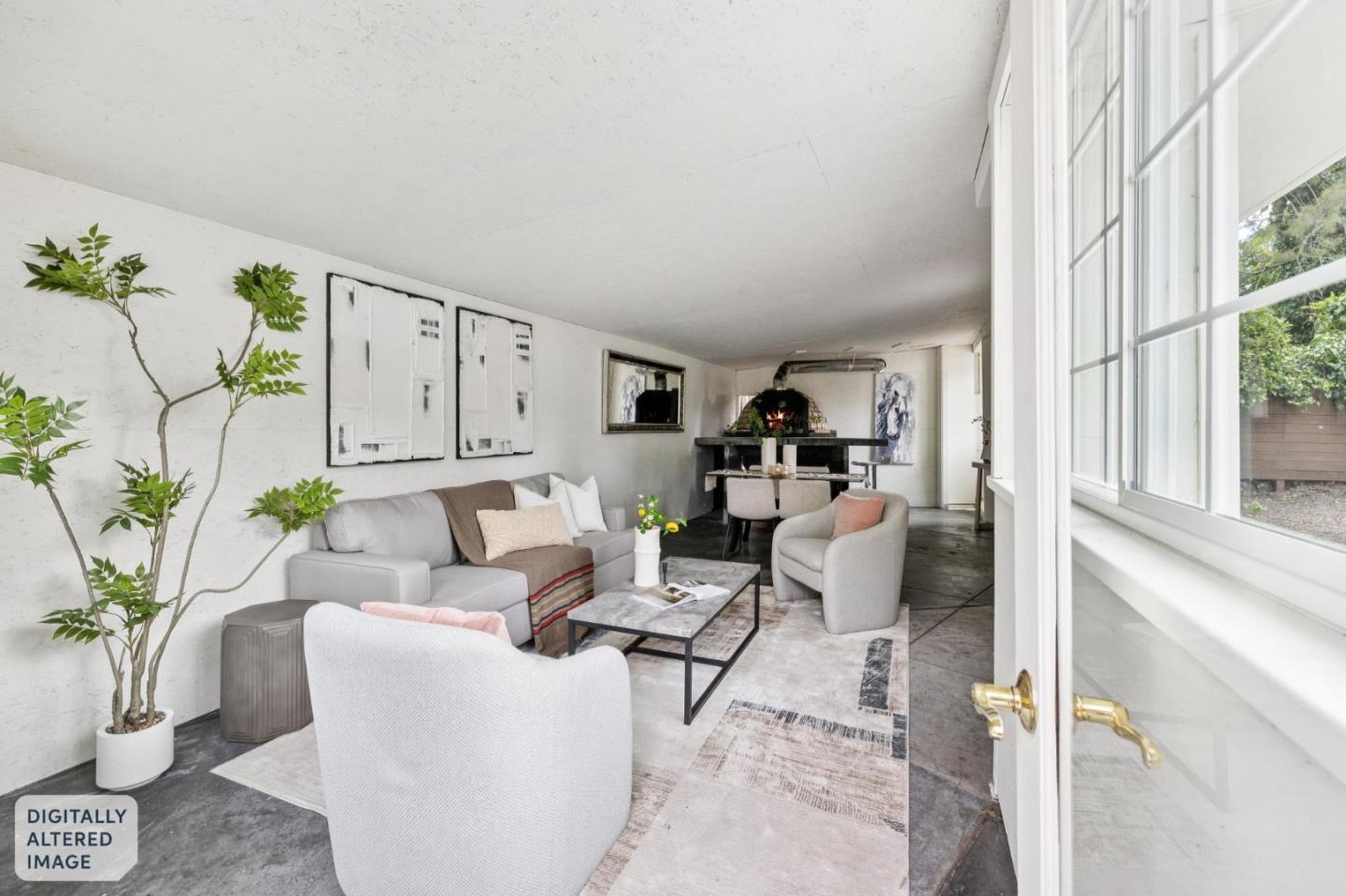 1046 Metro Circle