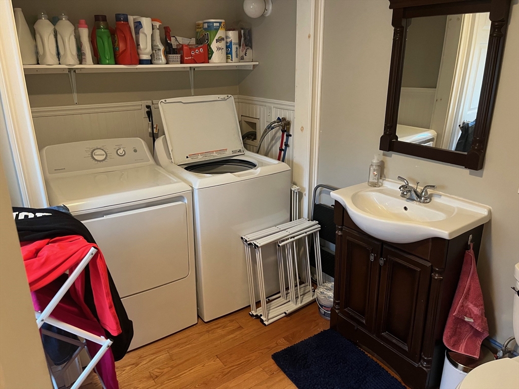 219 Bolton St # 1