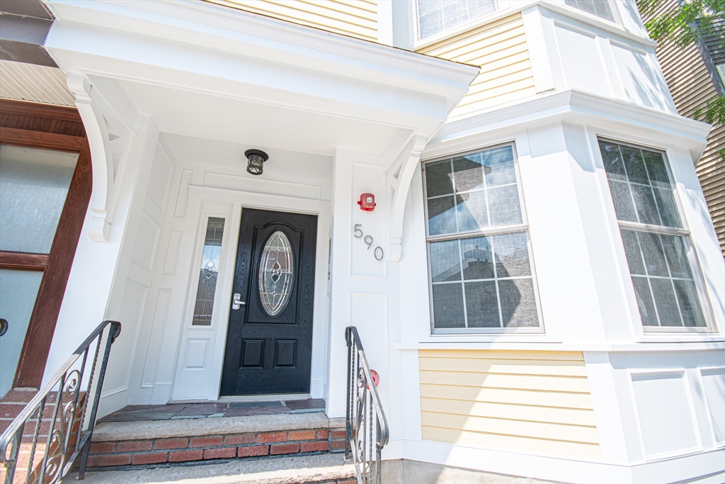 590 East 3rd Street # 1
